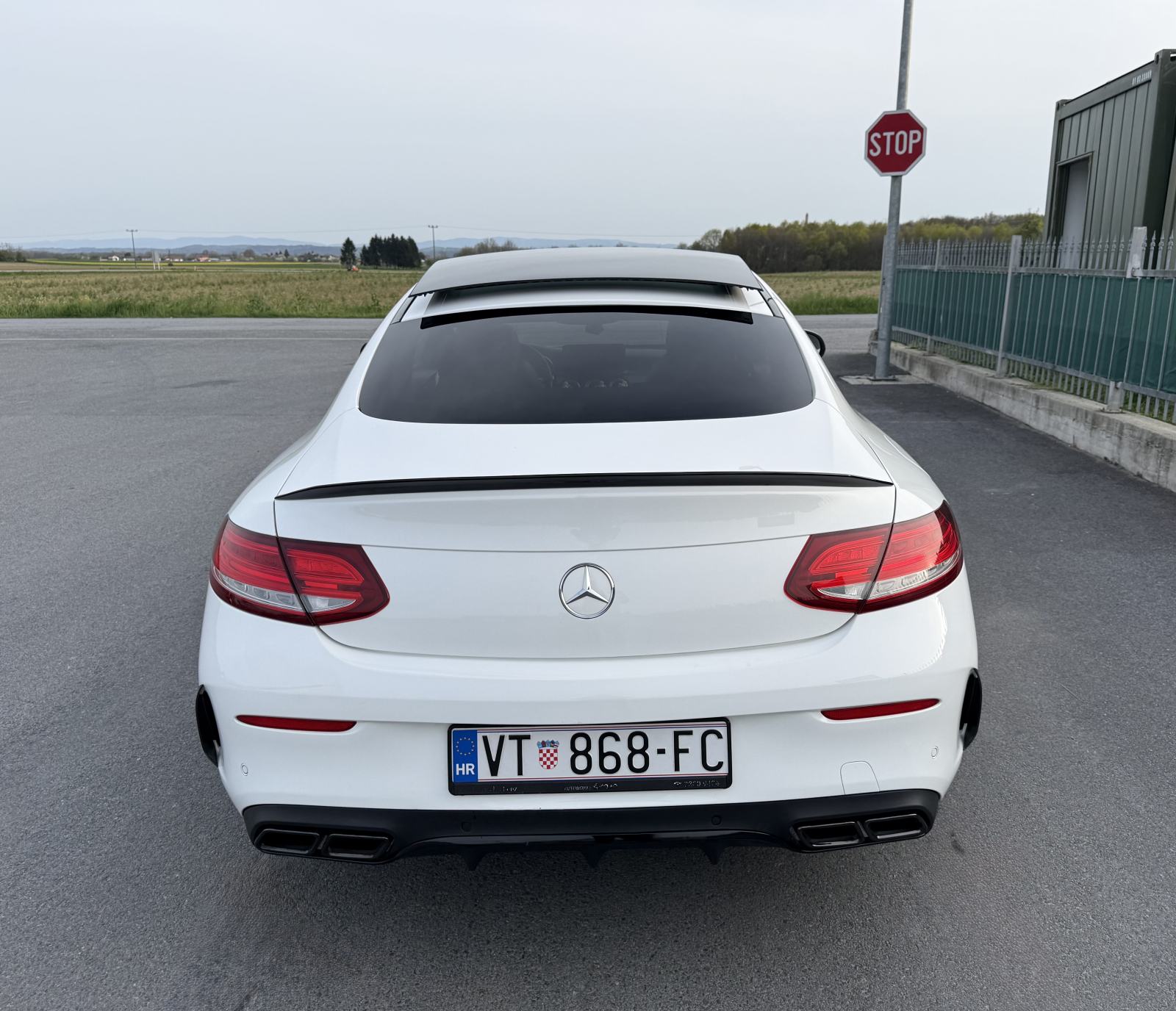 Mercedes-Benz C-klasa Coupe 250 d 9-g tronic // Panorama // C63 look, fotografija 3