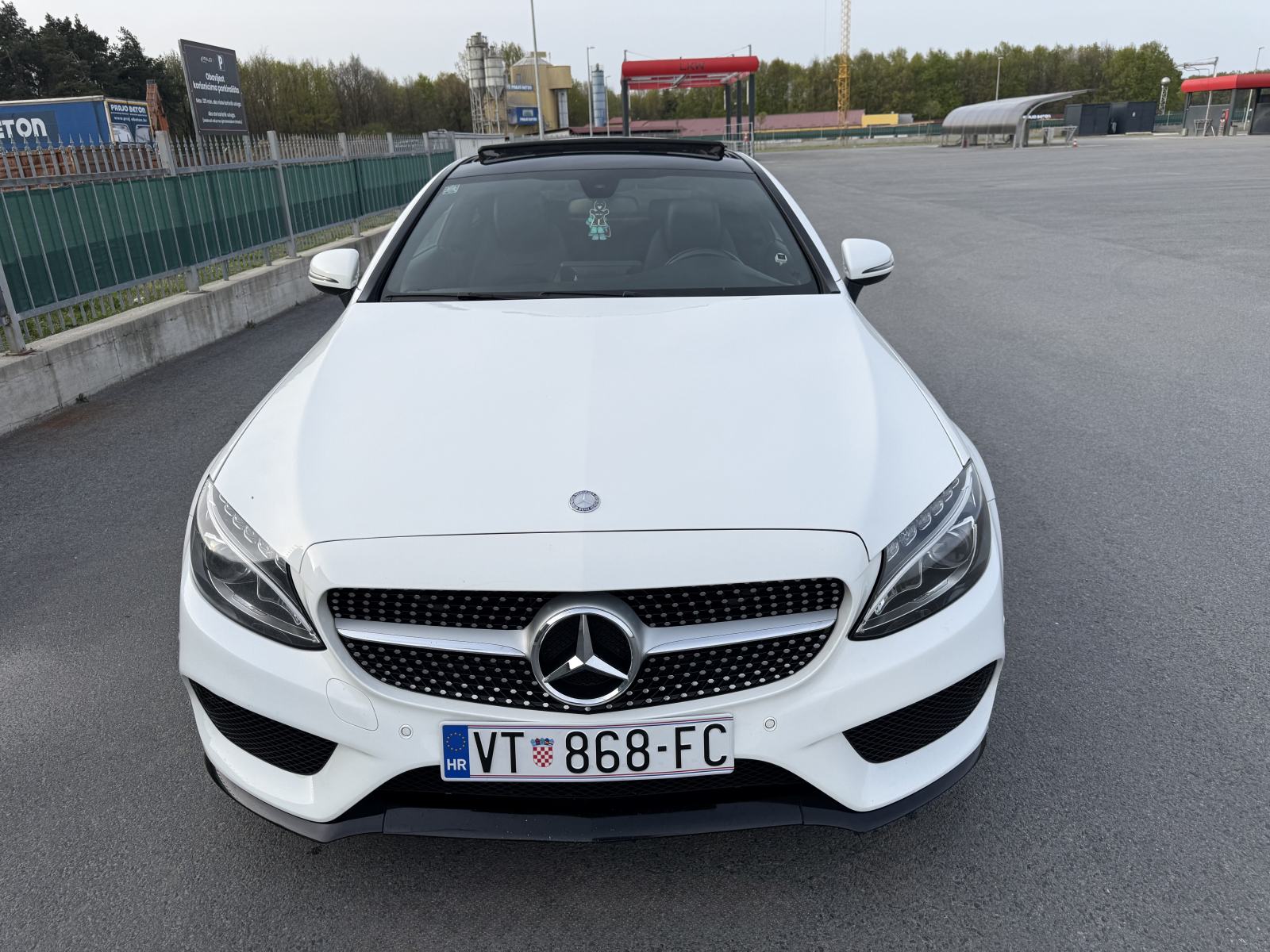 Mercedes-Benz C-klasa Coupe 250 d 9-g tronic // Panorama // C63 look, fotografija 9