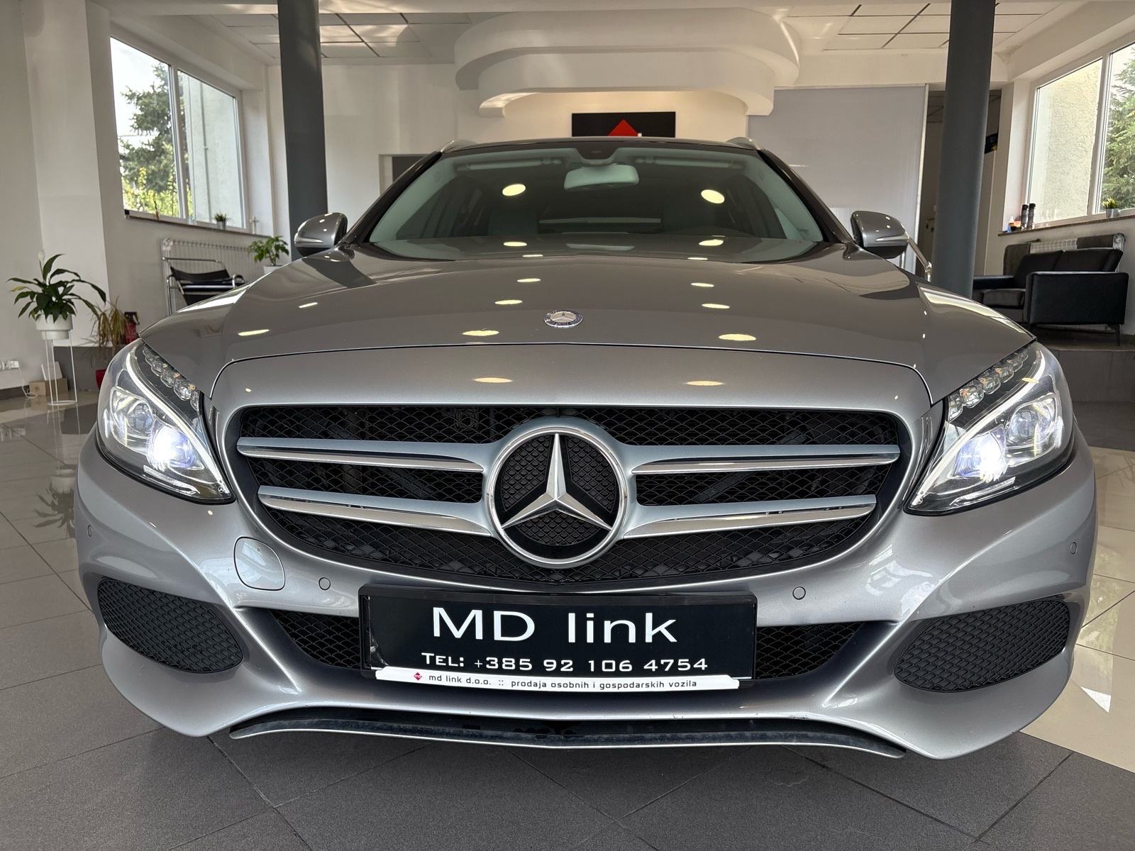 Mercedes-Benz C-klasa T-model 180 d Avantgarde, fotografija 16