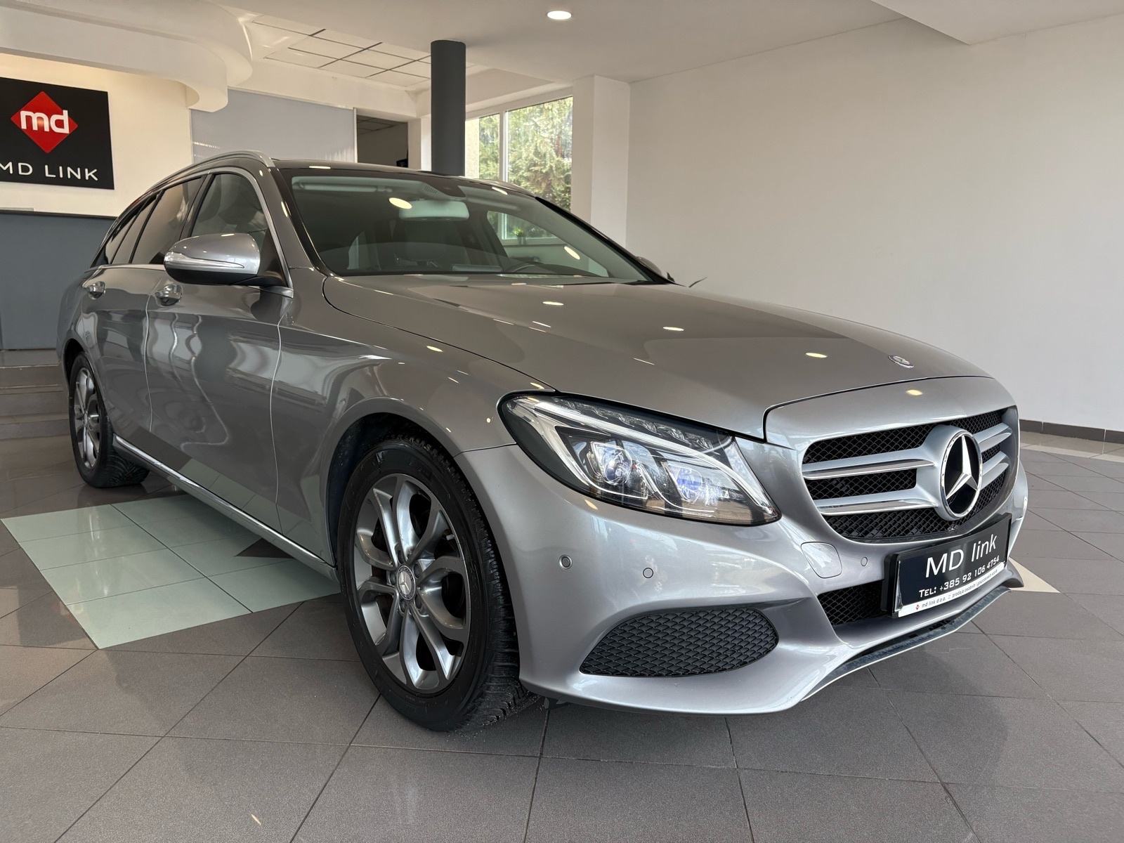 Mercedes-Benz C-klasa T-model 180 d Avantgarde, fotografija 17