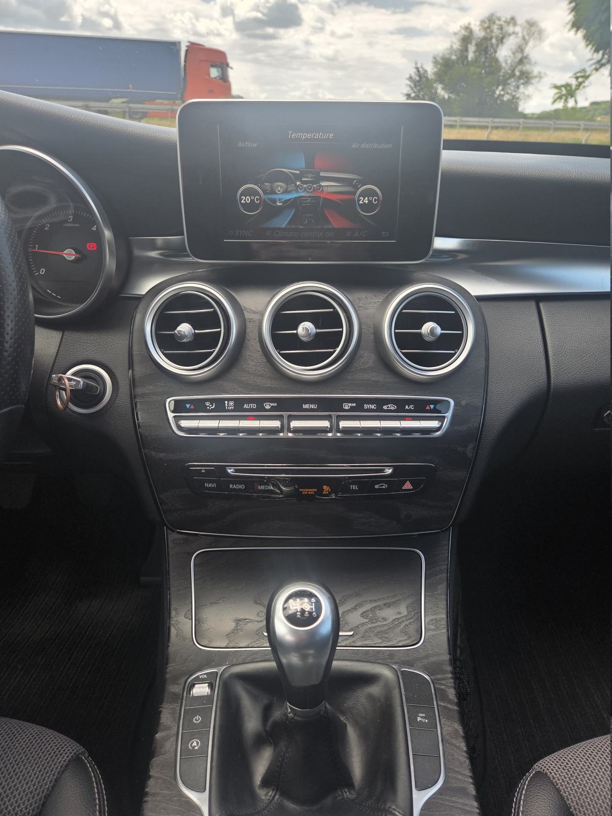 Mercedes-Benz C-klasa C180 CDI KARAVAN AVANTGARDE: Xenon, LED, Navi, fotografija 4