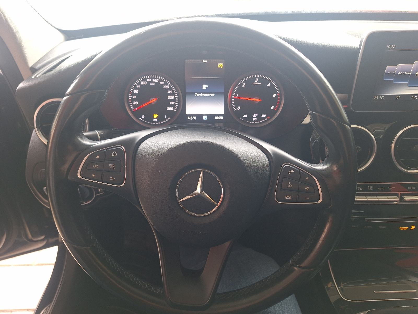 Mercedes-Benz C-klasa T-model 200 d T//2016//, fotografija 9