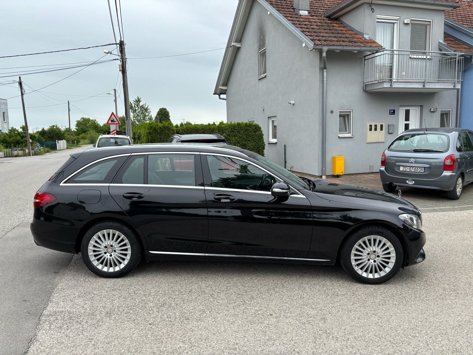 Mercedes C klasa 220d T-model,Automatik,Avantgarde/AKCIJSKA CIJENA/, fotografija 13