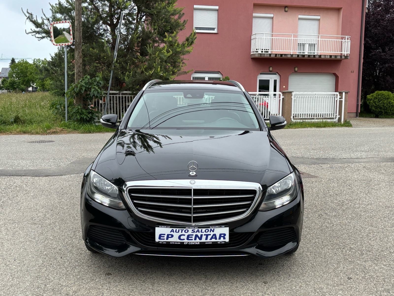 Mercedes C klasa 220d T-model,Automatik,Avantgarde/AKCIJSKA CIJENA/, pogled izvana - slika 3