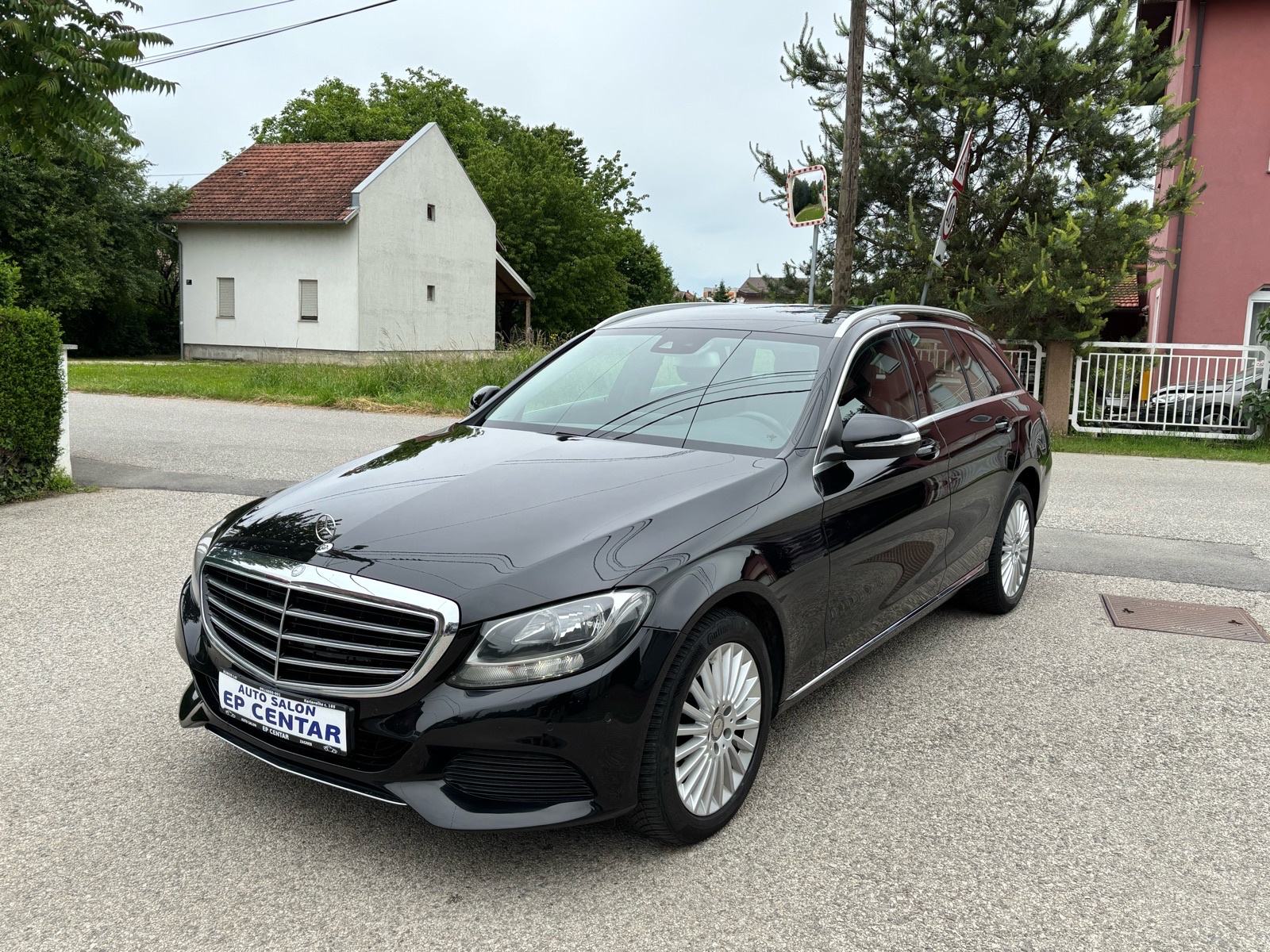 Mercedes C klasa 220d T-model,Automatik,Avantgarde/AKCIJSKA CIJENA/, pogled izvana - slika 5