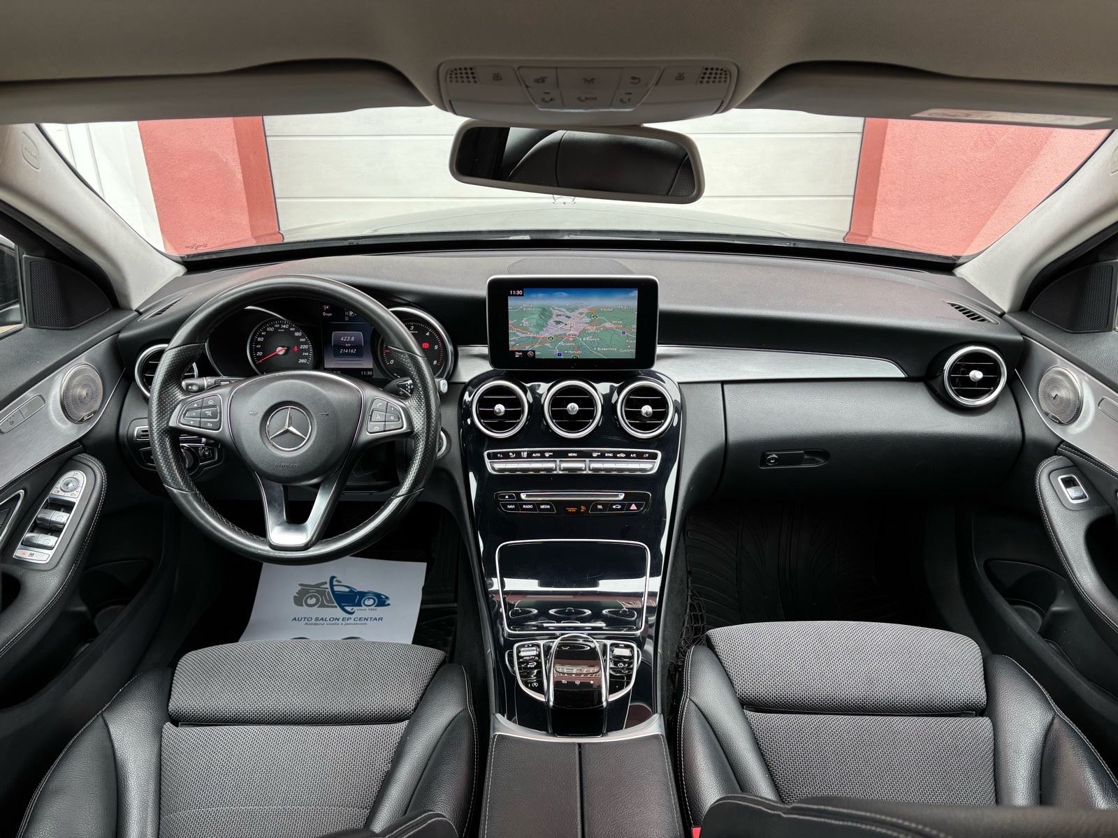 Mercedes C klasa 220d T-model,Automatik,Avantgarde/AKCIJSKA CIJENA/, fotografija 19