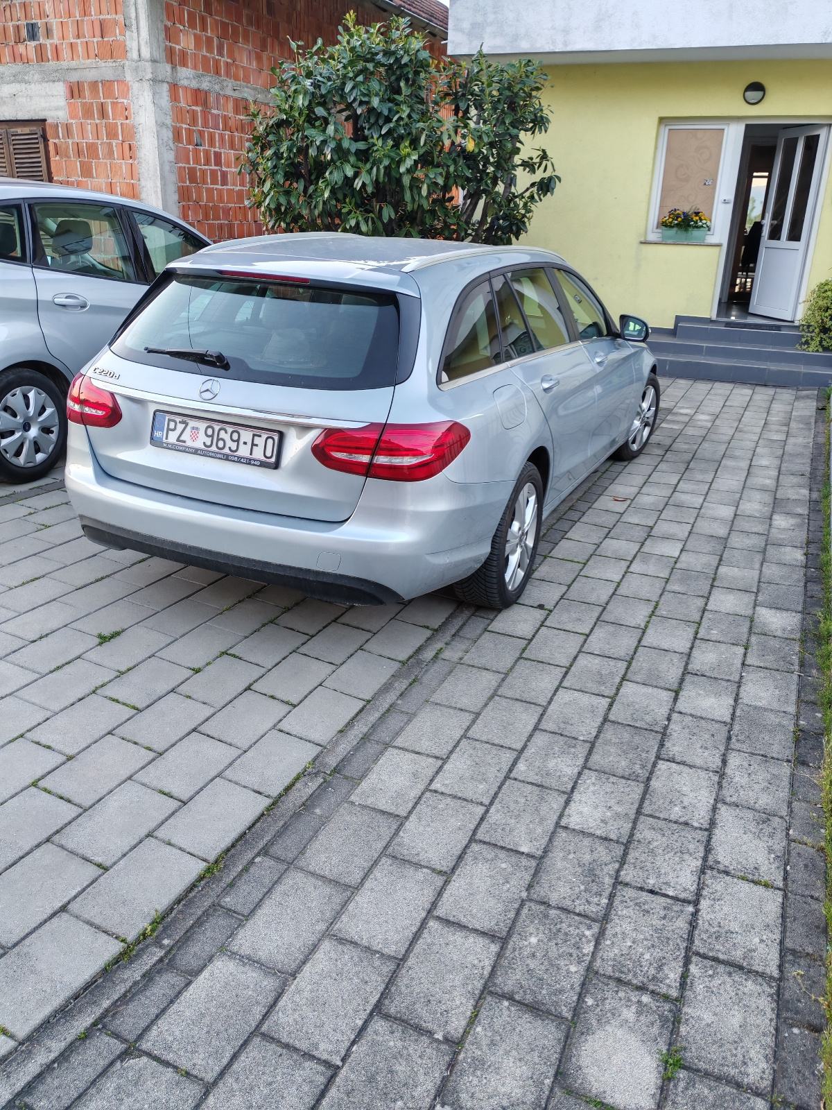 Mercedes-Benz C-klasa T-model 220 automatik, fotografija 2