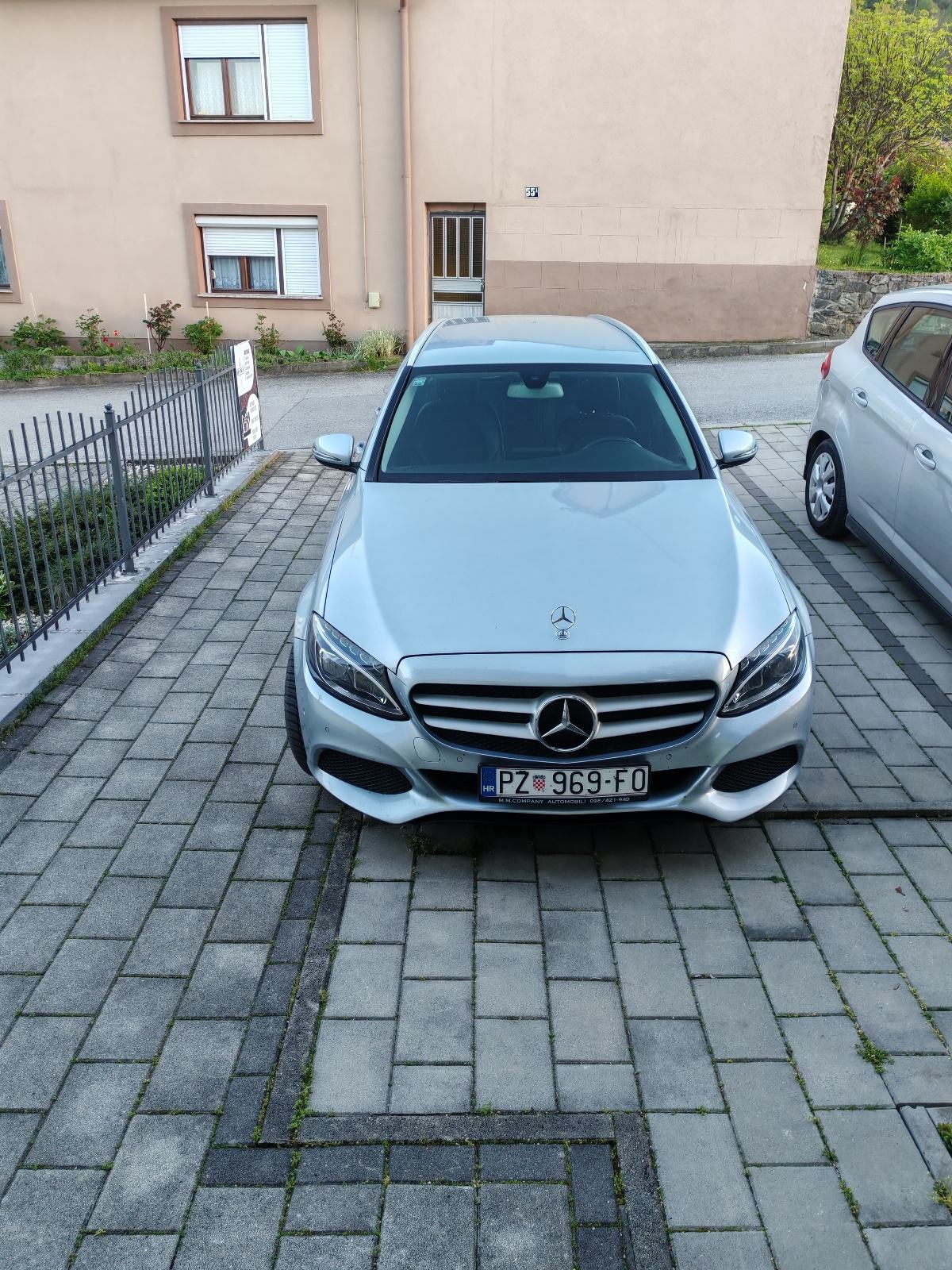 Mercedes-Benz C-klasa T-model 220 automatik, fotografija 6