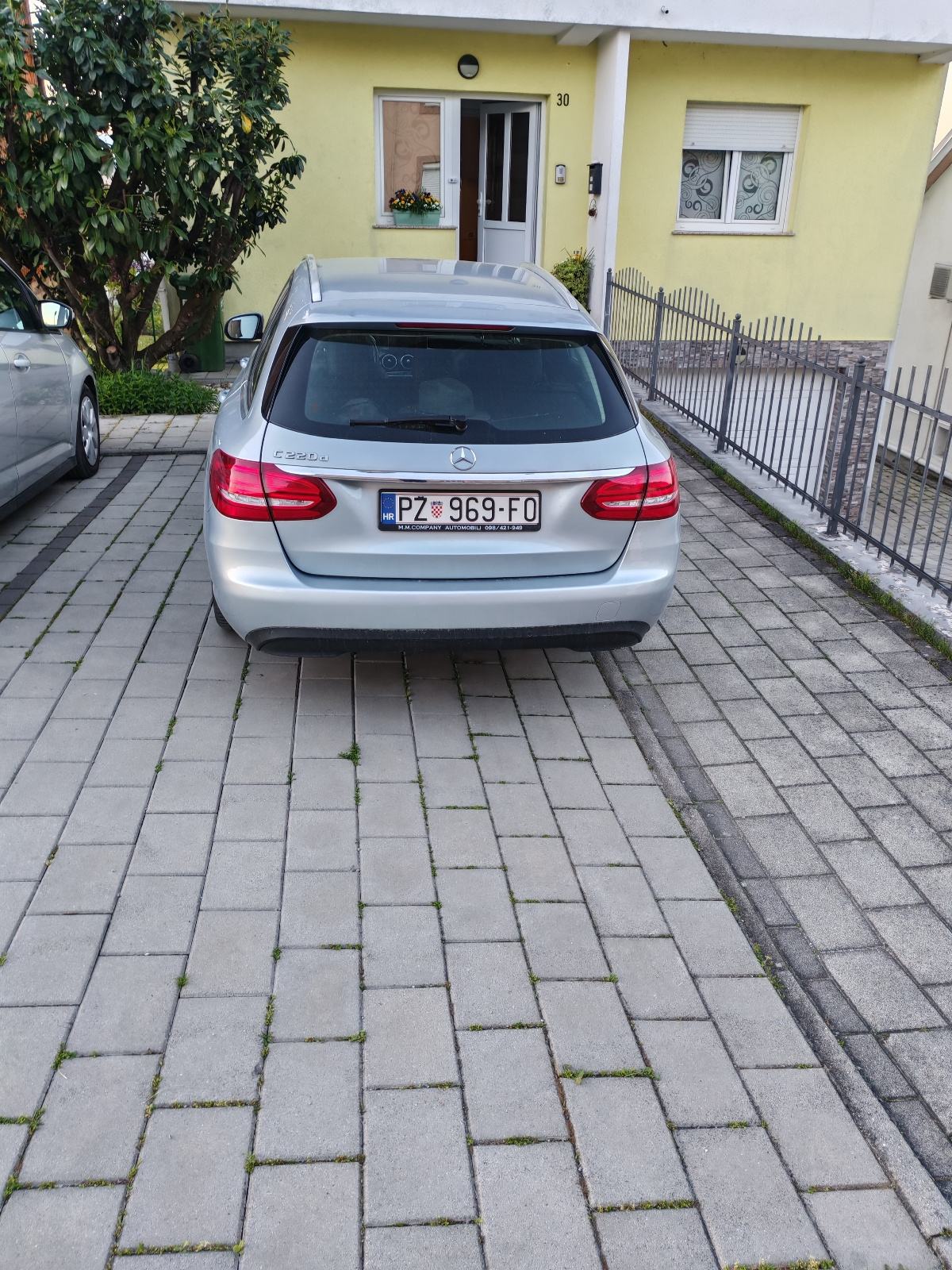 Mercedes-Benz C-klasa T-model 220 automatik, fotografija 7