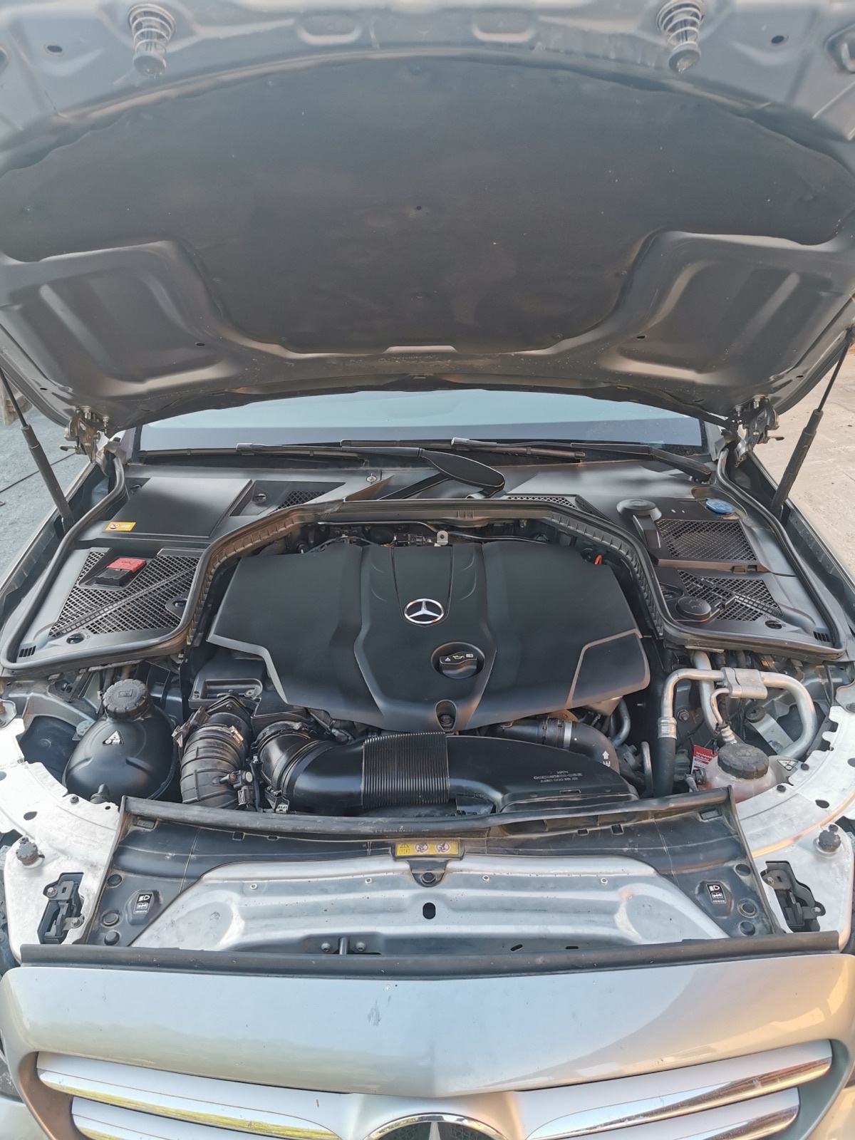 Mercedes-Benz C-klasa T-model 220 automatik, pogled izvana - slika 3