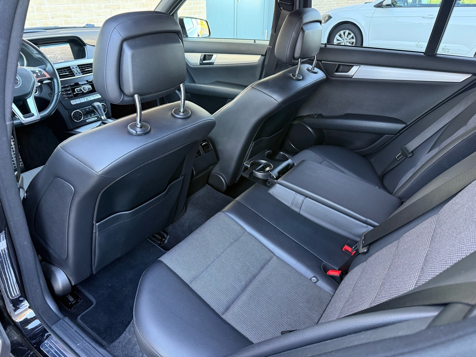 Mercedes-Benz C-klasa T-model AMG 220 CDI T•REDIZAJN•BI-XENON•LED•NAVI, fotografija 18