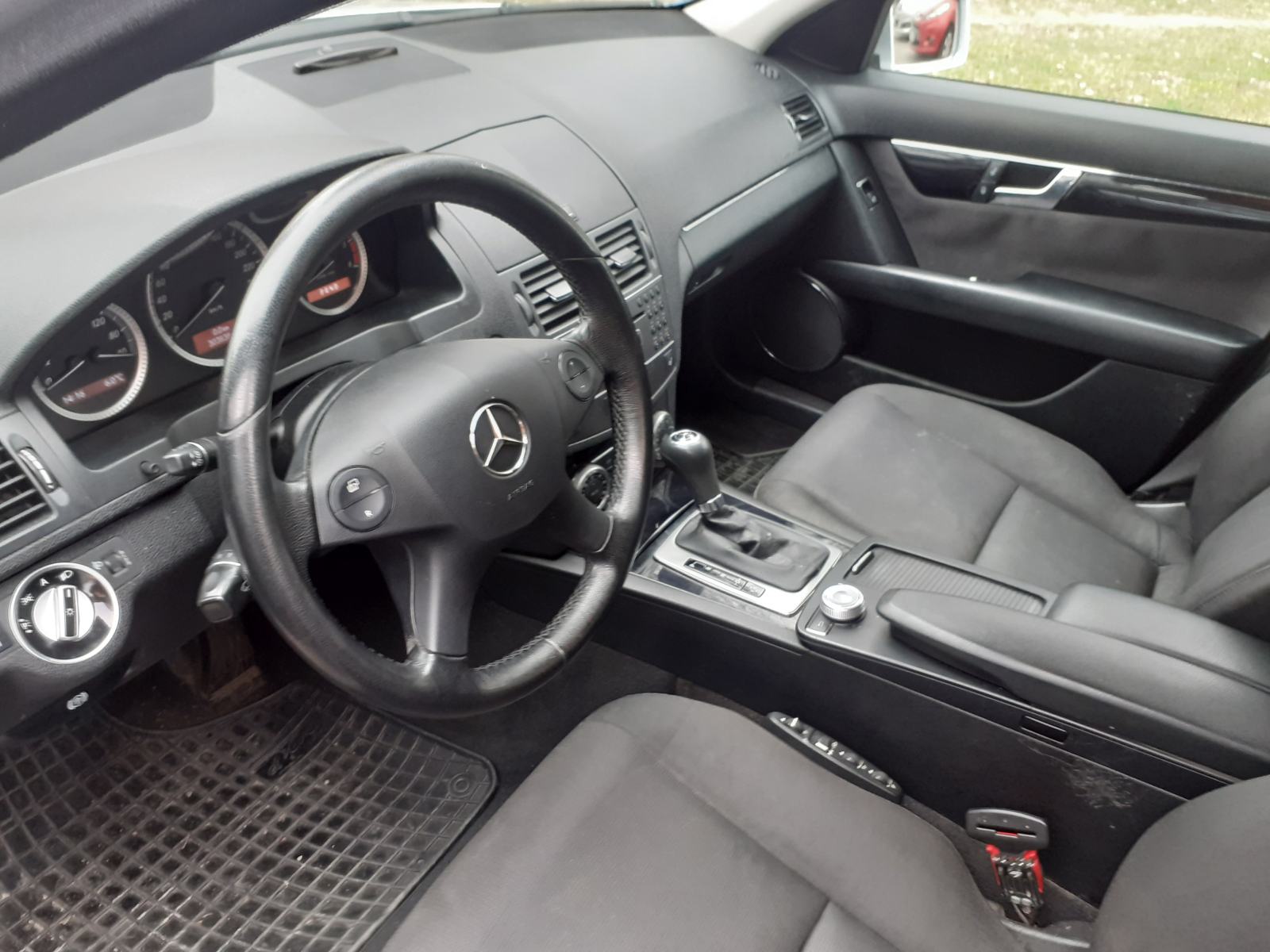 Mercedes-Benz C-klasa T-model 220 CDI,125 kw,2011god., fotografija 12