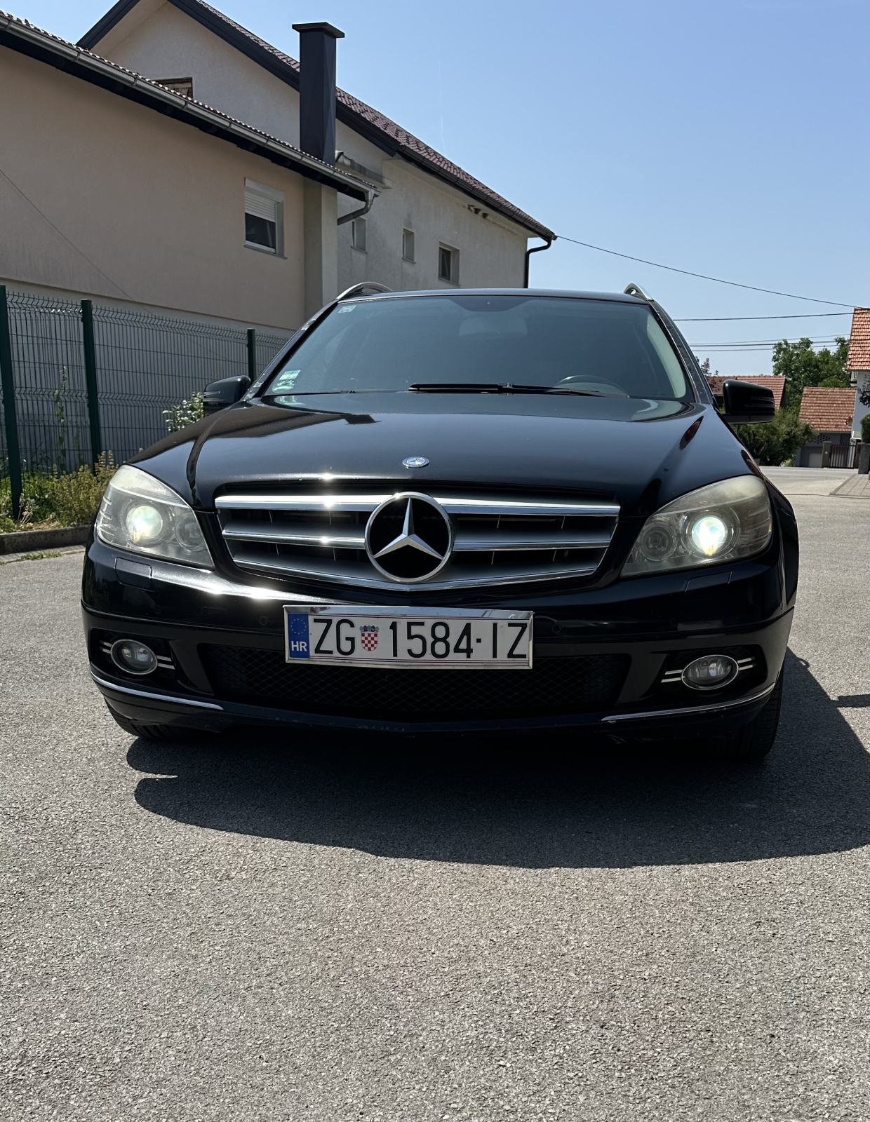 Mercedes-Benz C-klasa T-model 220 CDI T, pogled izvana - slika 1