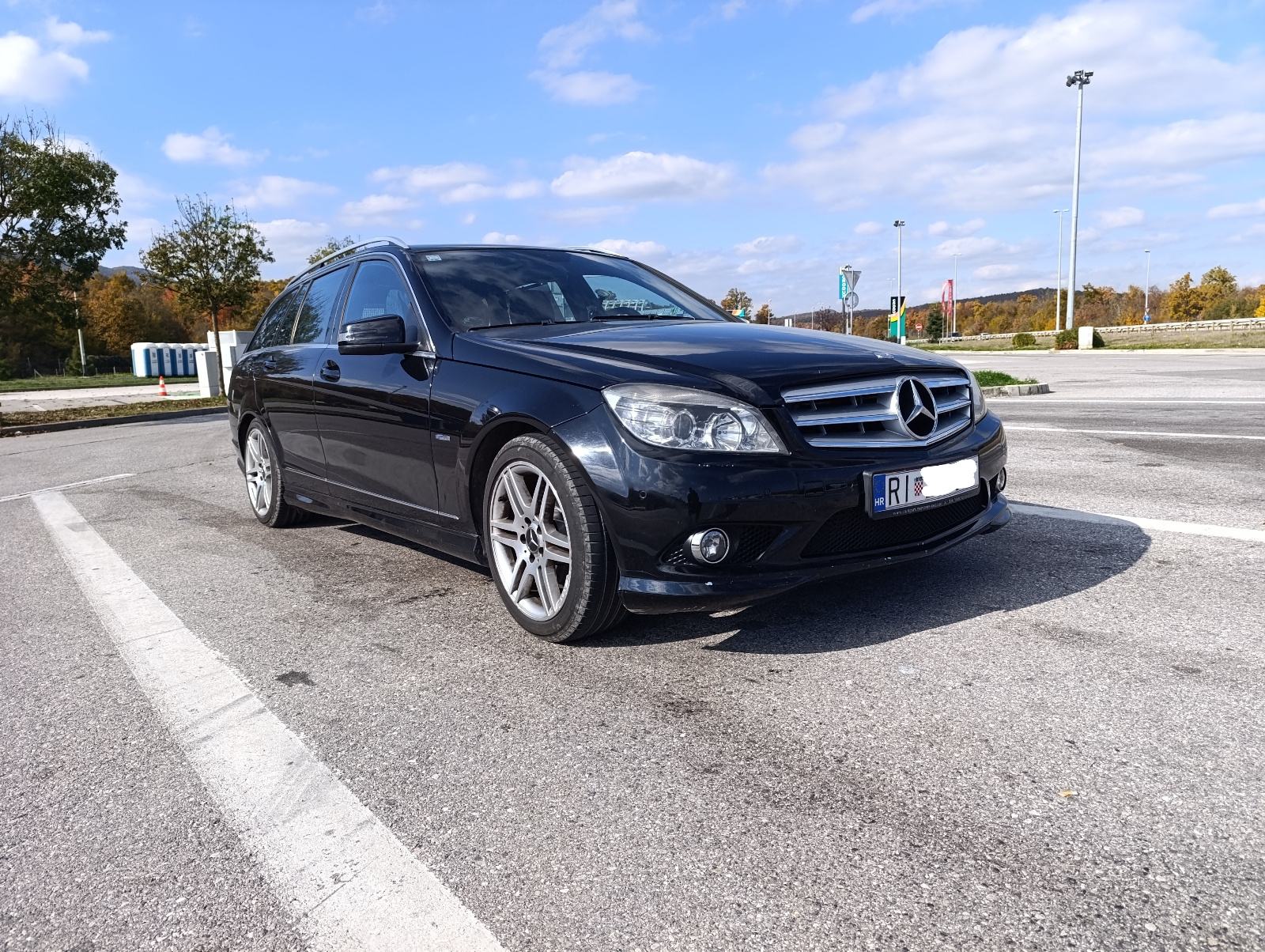 Mercedes-Benz C-klasa T-model 220 CDI AMG, fotografija 4