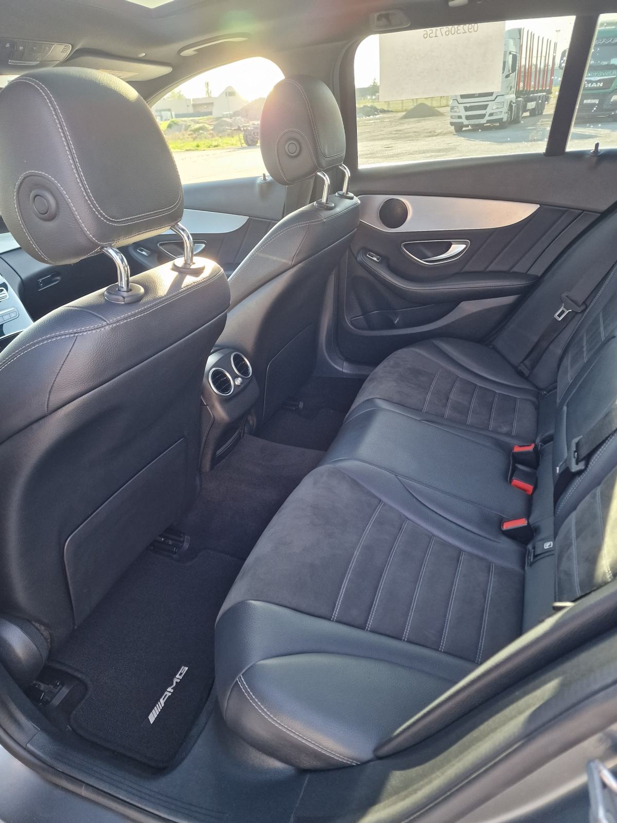 Mercedes-Benz C 220d AMG, fotografija 9