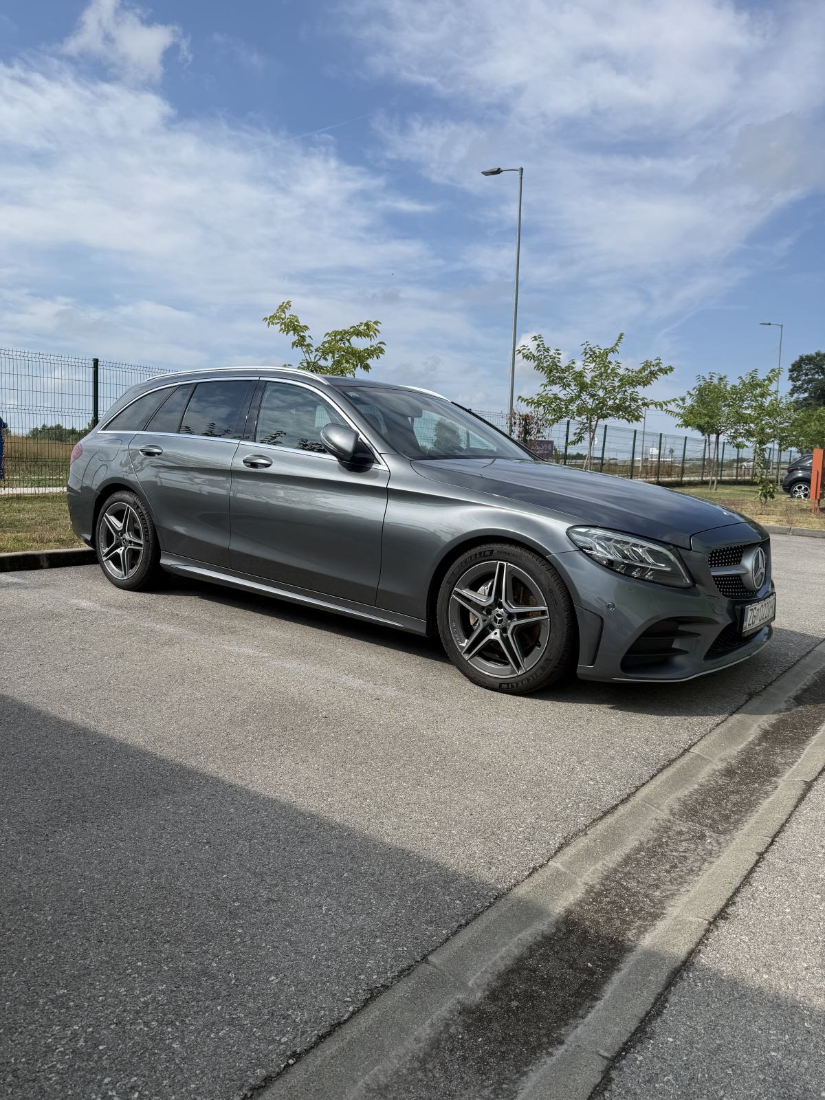 Mercedes-Benz C 220d AMG, fotografija 13