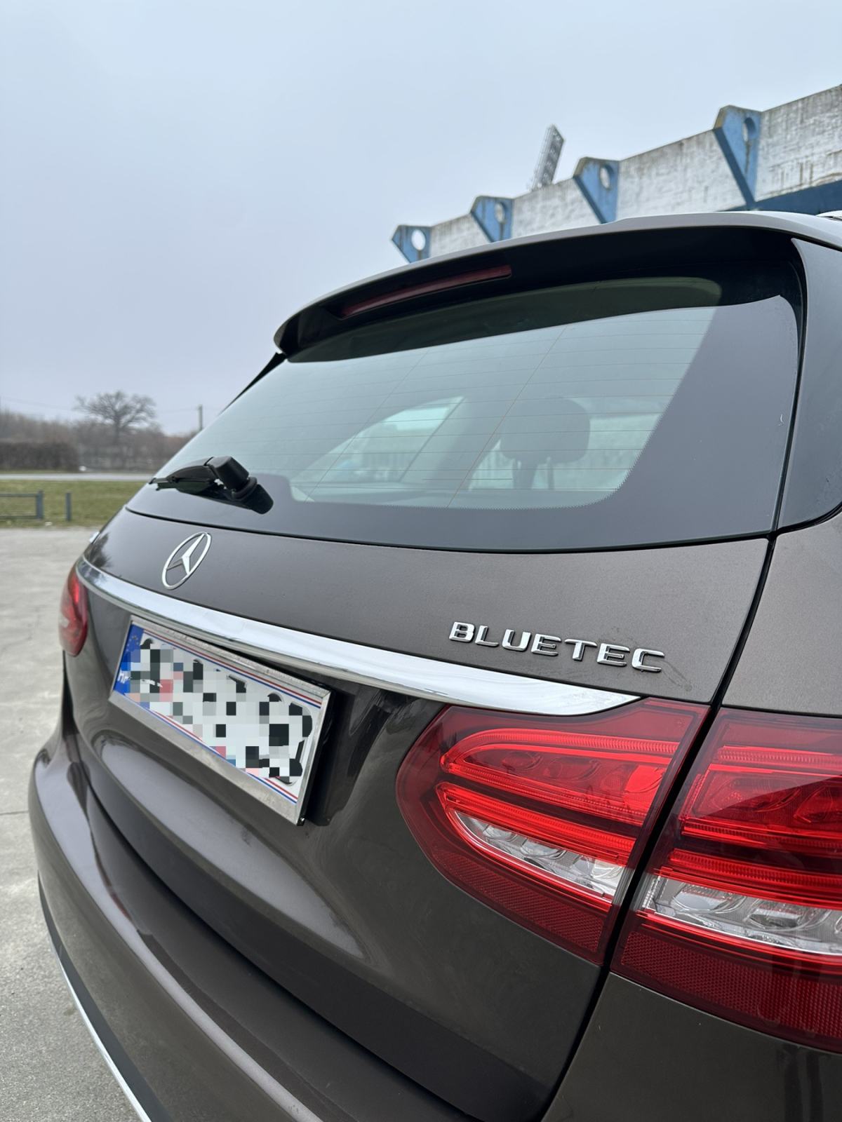 Mercedes C220d *REGISTRIRAN GODINU DANA* FULL LED, Parktronic, fotografija 4