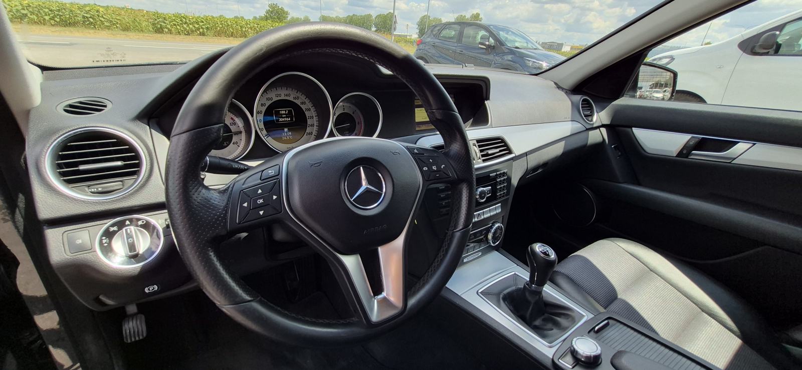 Mercedes-Benz C-klasa T-model 220CDI,6 BRZINA, TEMP, NAVI, REG 03/27.., fotografija 11