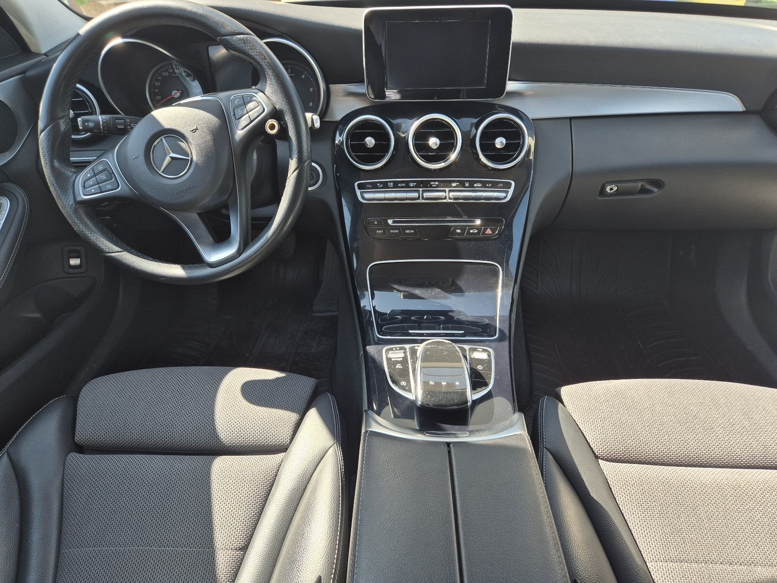 Mercedes-Benz C-klasa T-model 220d 7G-Tronic Avantgarde, fotografija 8