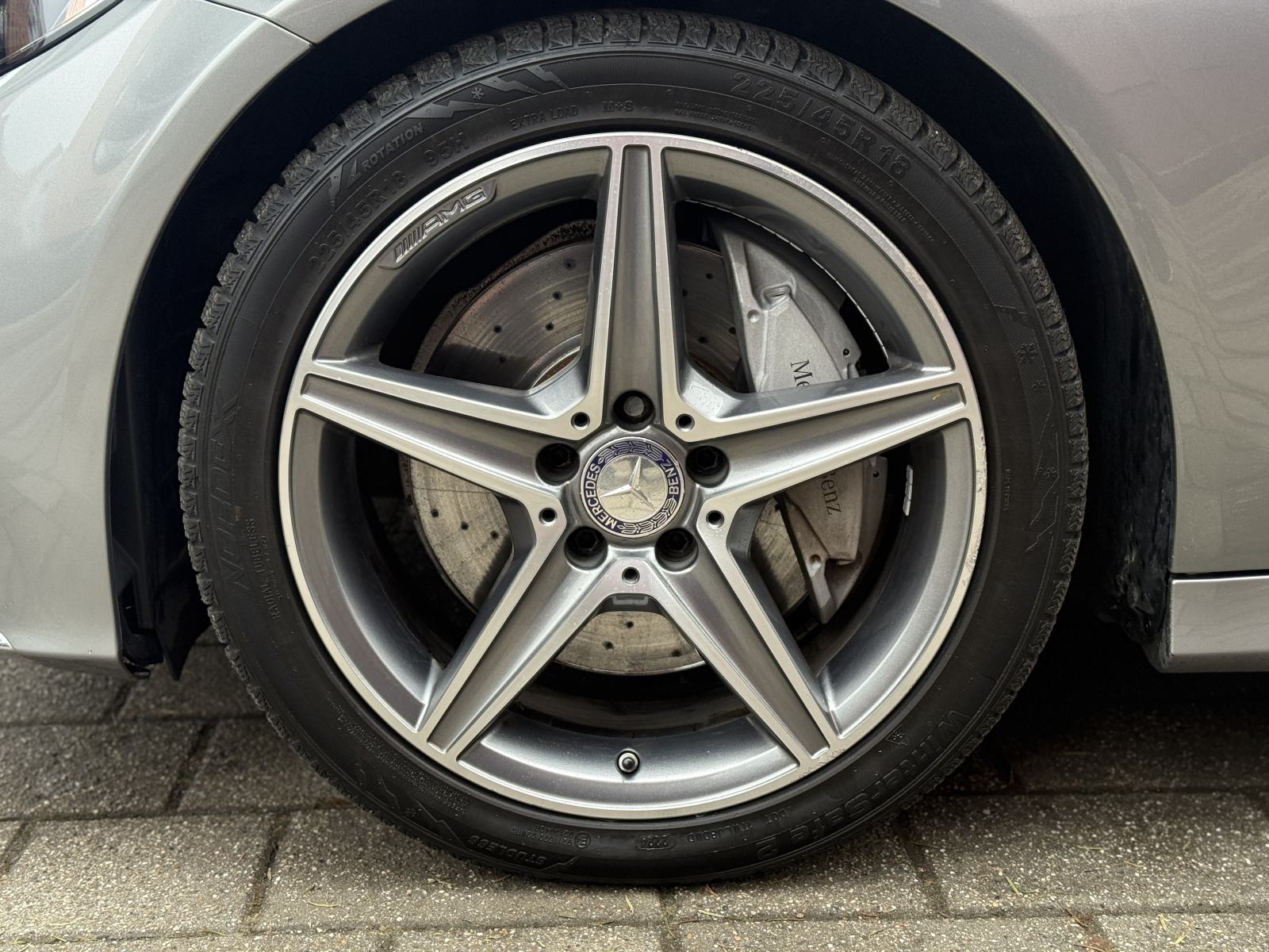 Mercedes C 300 h AMG / REG 1. god / CRNO NEBO / NAVI / AMG FELGE /, fotografija 19