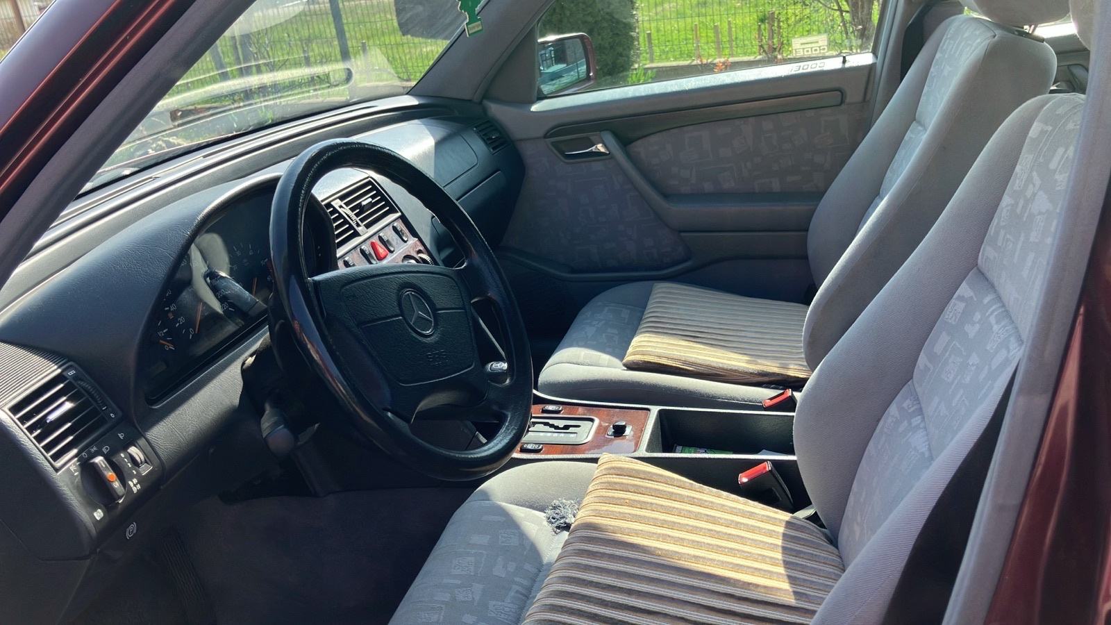 Mercedes-Benz C250 TD Turbo, fotografija 6