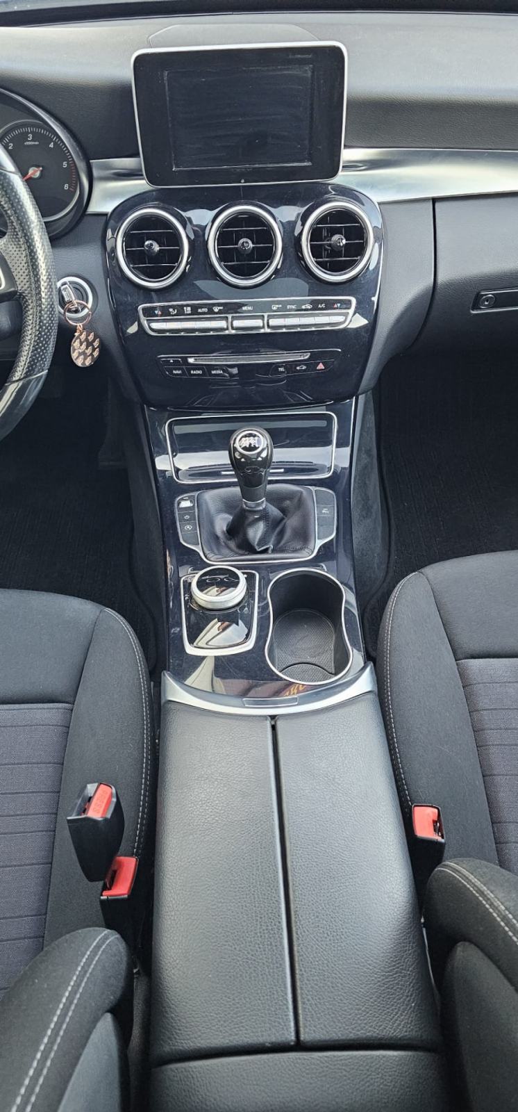 Mercedes-Benz C-KLASA, C 200 d,ODLIČNO STANJE,1.GODINA REGISTRACIJE!, fotografija 13