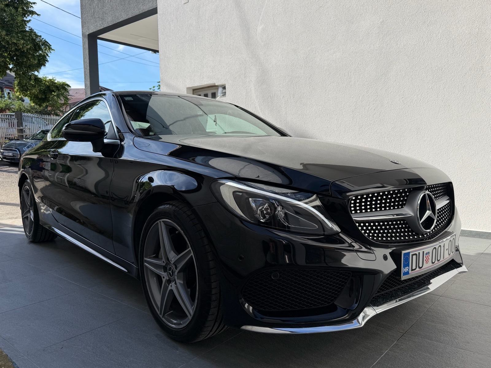 Mercedes-Benz C200 Coupe 2.0 184ks AMG /1. Vlasnik/Registriran/, pogled izvana - slika 4