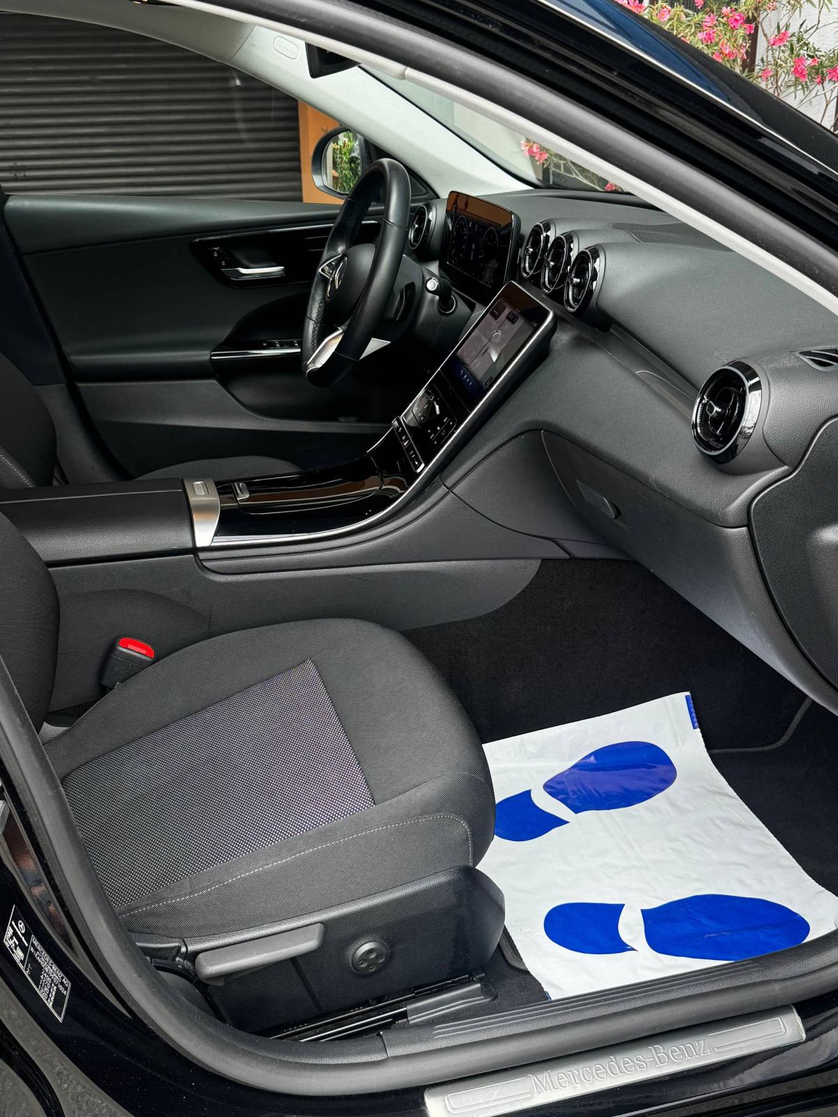 Mercedes-Benz C200d T-Model Avantgarde *U PDV-U*LED*NAVI*ASISTENTI*, fotografija 18