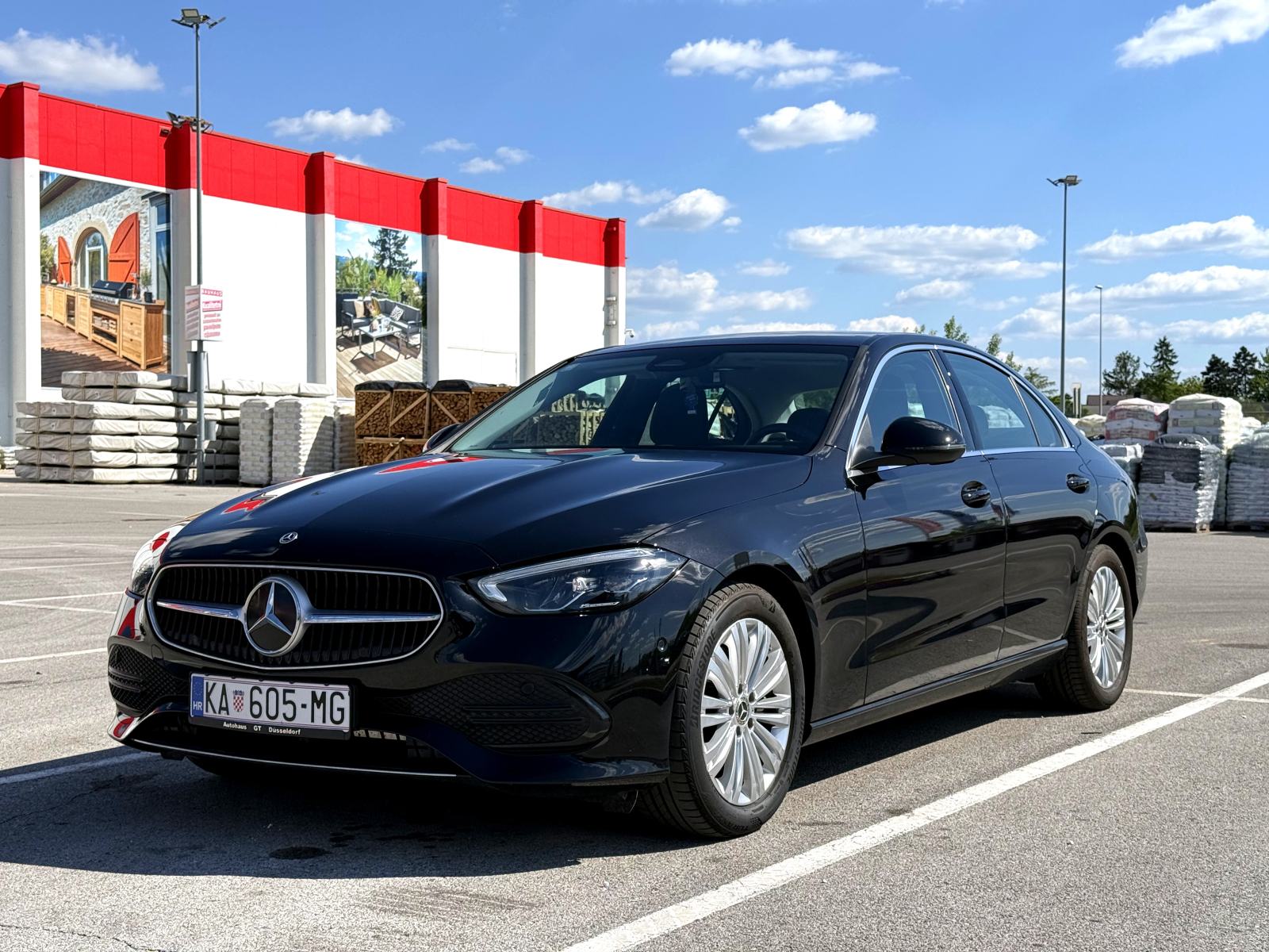 MercedesC220d-20000 km/2024.g-Ljetni/Zimski Set, Koža, fotografija 1