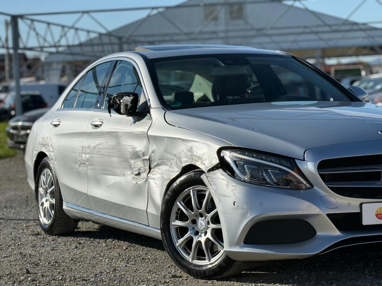 MERCEDES BENZ C220d - Oštećeno vozilo DOSTAVA GRATIS!!!, fotografija 3