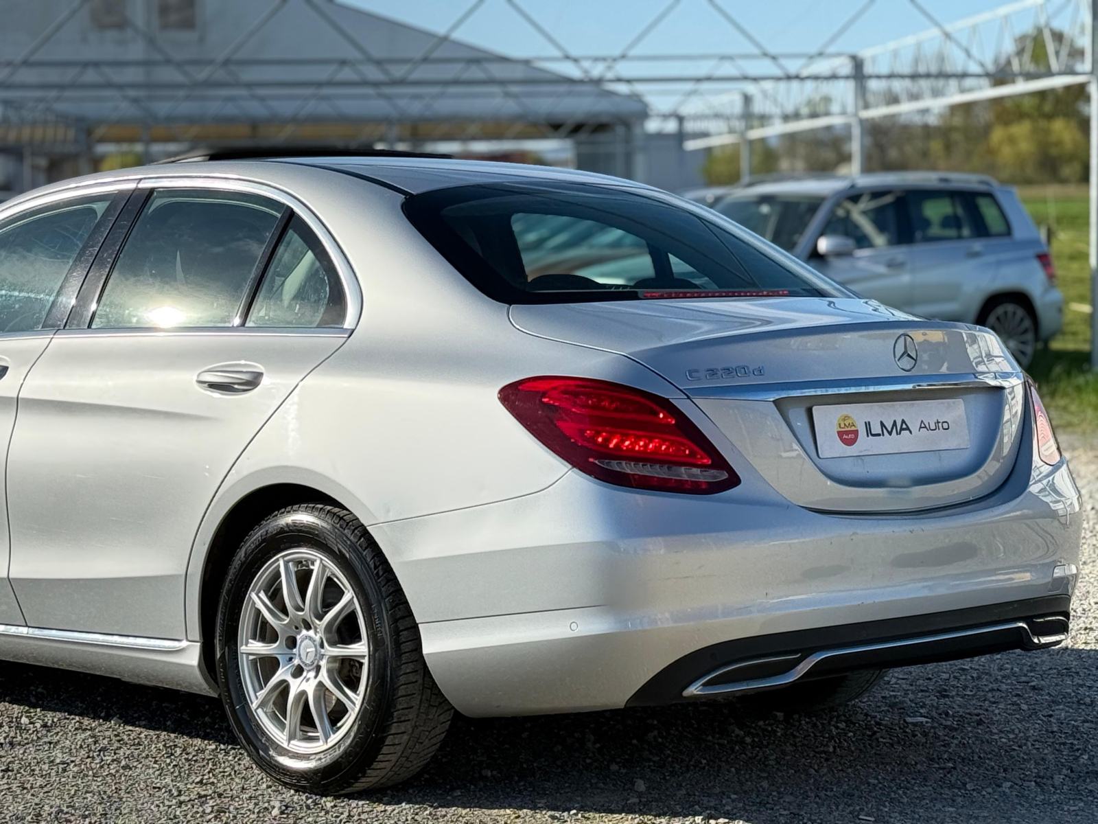 MERCEDES BENZ C220d - Oštećeno vozilo DOSTAVA GRATIS!!!, fotografija 8
