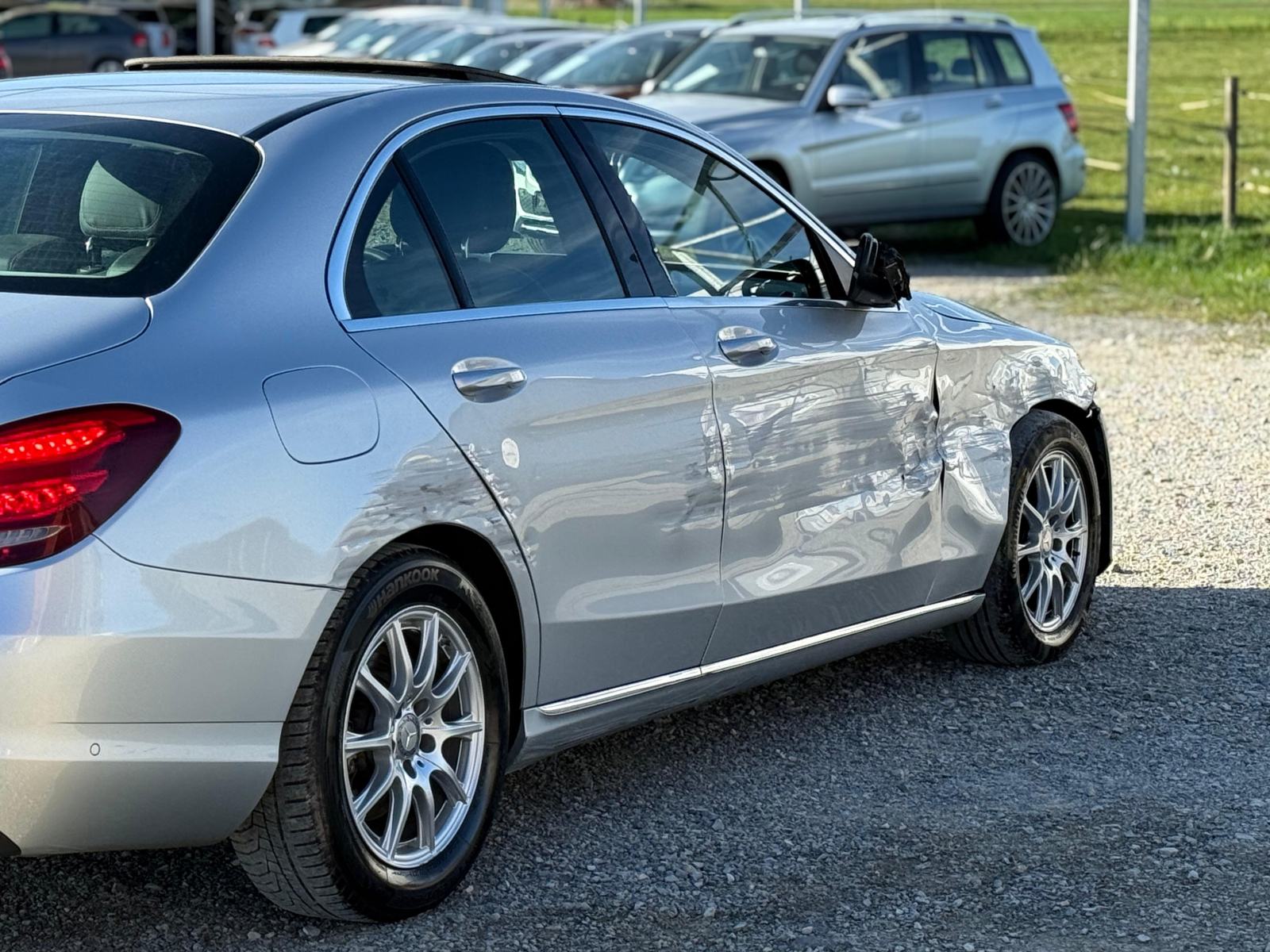 MERCEDES BENZ C220d - Oštećeno vozilo DOSTAVA GRATIS!!!, fotografija 11