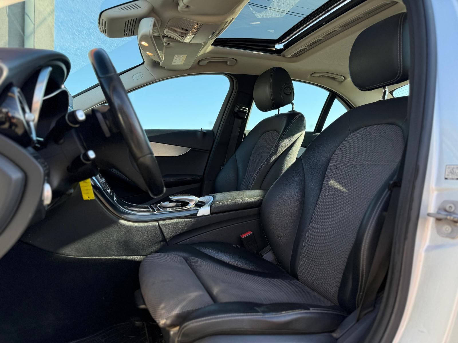 MERCEDES BENZ C220d - Oštećeno vozilo DOSTAVA GRATIS!!!, fotografija 18