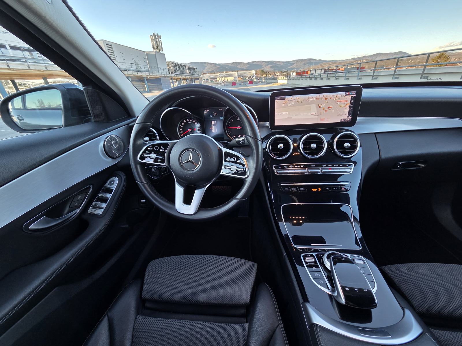 Mercedes-Benz C220d,redizajn,195ks, Automatik,LED,Alu 17,kamera, fotografija 16