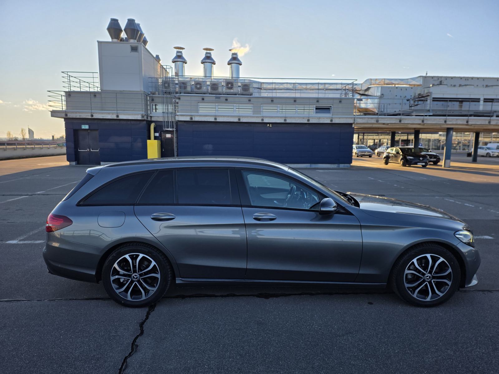Mercedes-Benz C220d,redizajn,195ks, Automatik,LED,Alu 17,kamera, fotografija 11