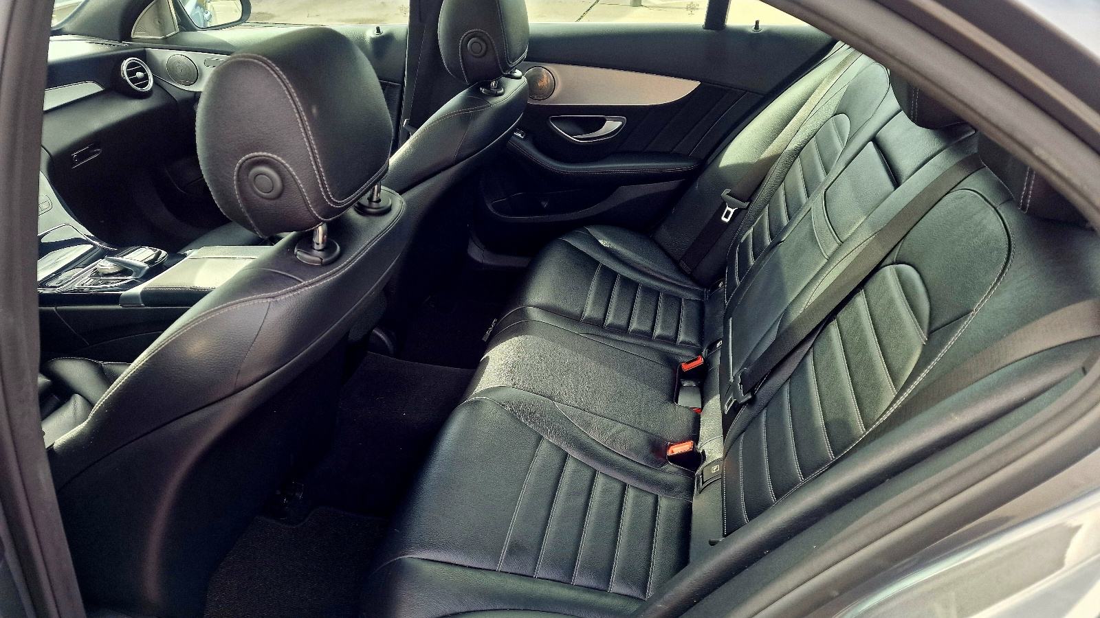 Mercedes-Benz C220d, fotografija 8