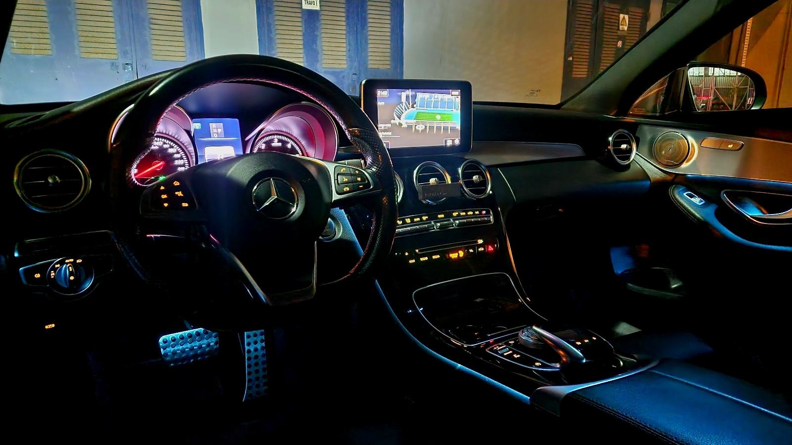 Mercedes-Benz C220d, fotografija 12