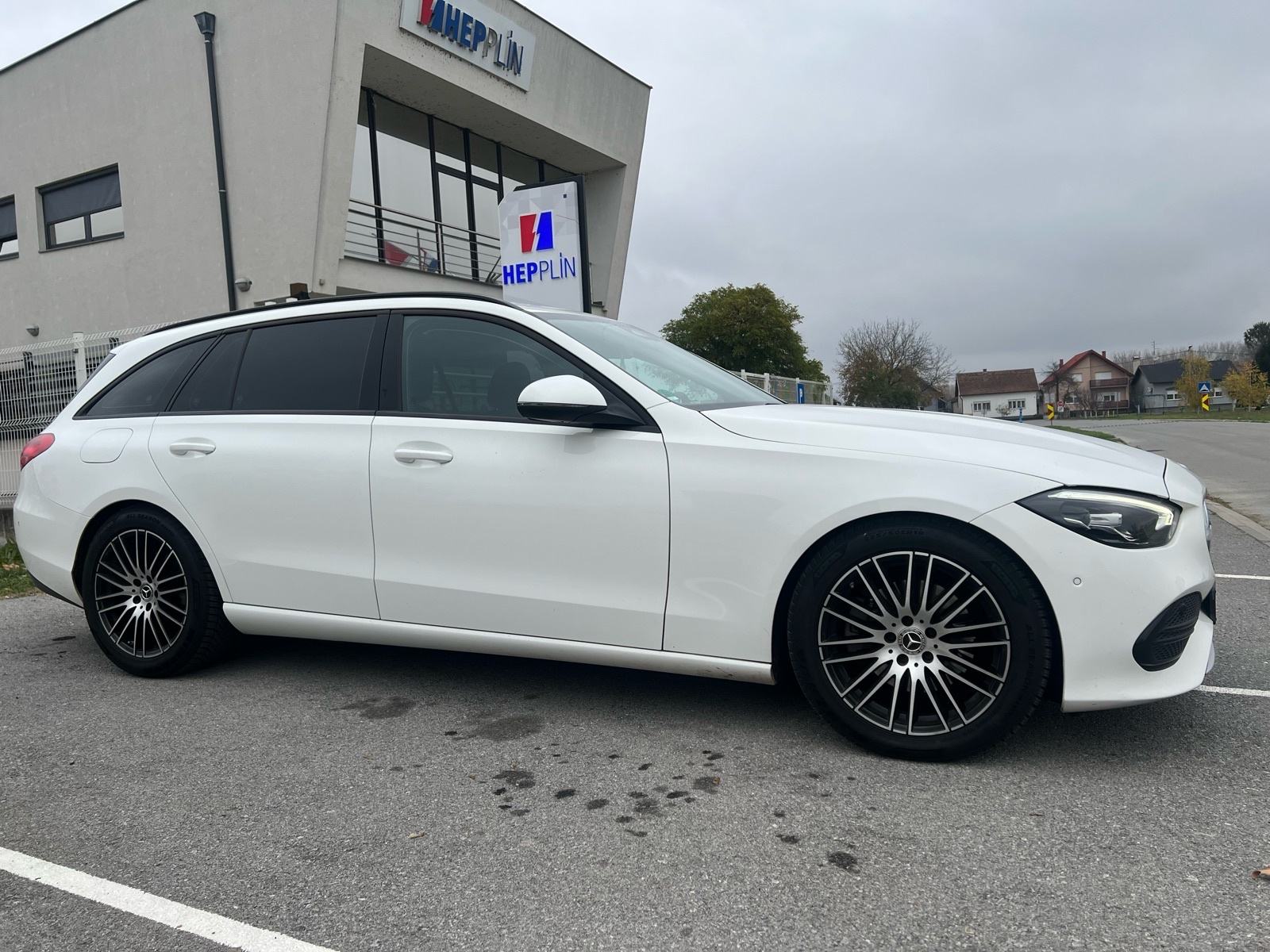 Mercedes-Benz C220D T-model-2021g-Reg11/26-Leasing:25300€-Zamjena, fotografija 3