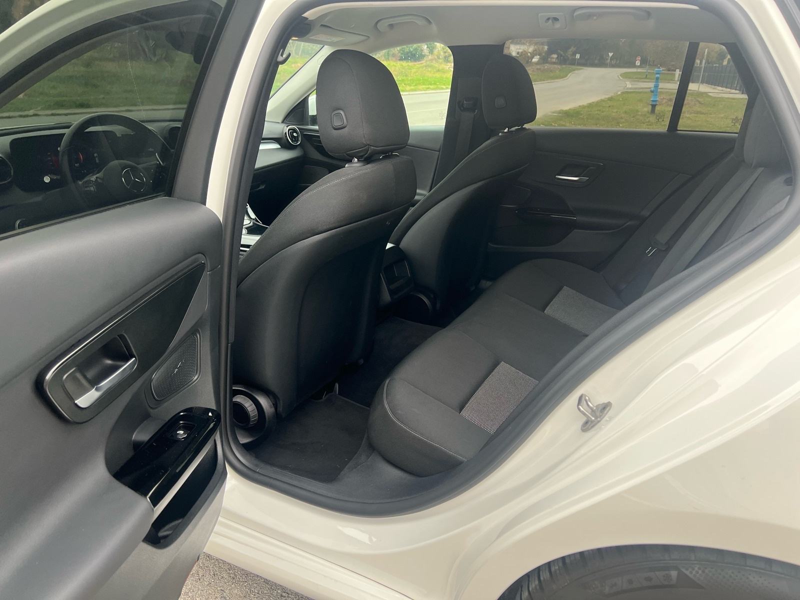 Mercedes-Benz C220D T-model-2021g-Reg11/26-Leasing:25300€-Zamjena, fotografija 11