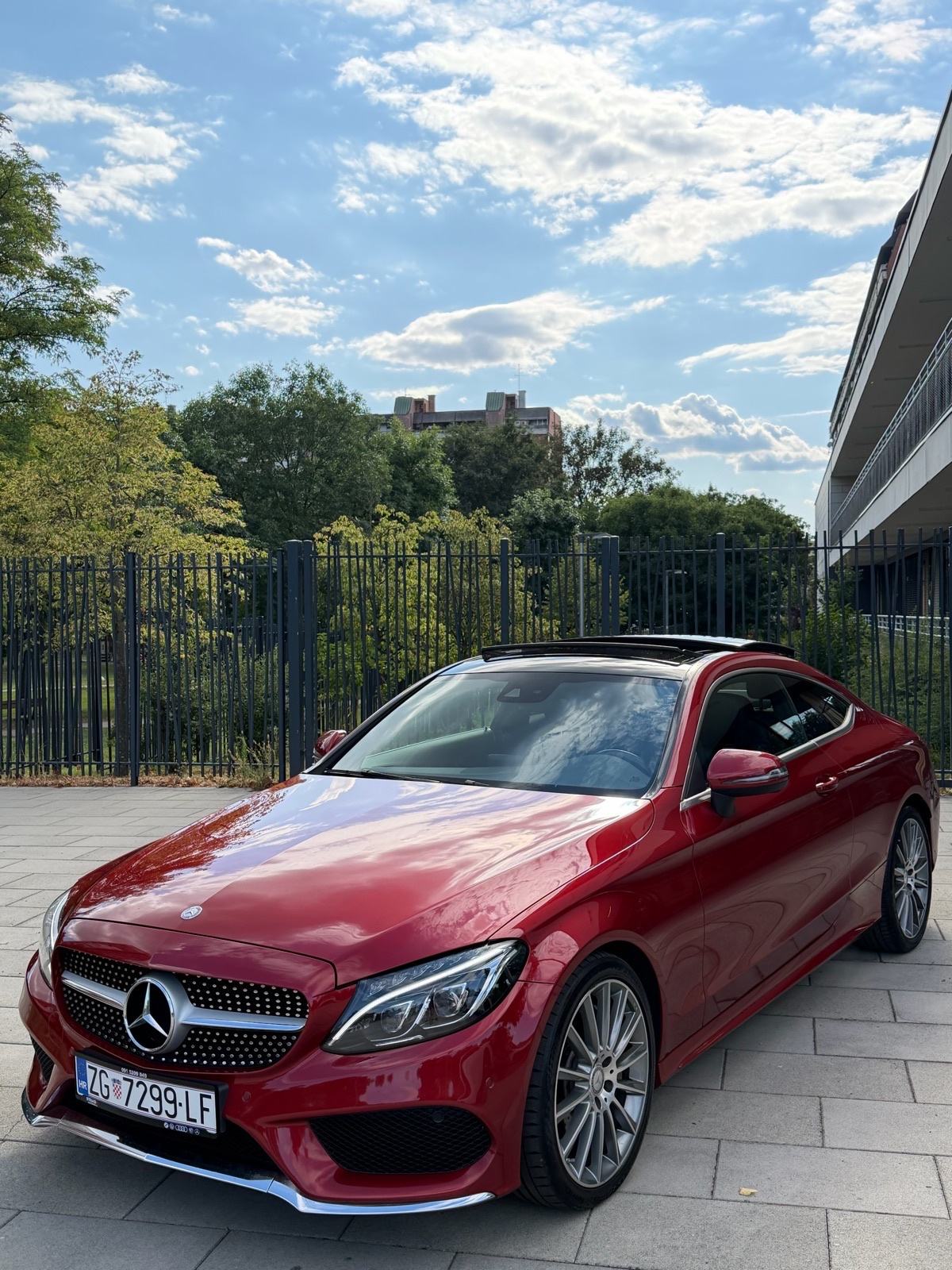 MERCEDES-BENZ C250 COUPE 3XAMG 2016., 211KS,BURMESTER,AMBI,PANORAMA, pogled izvana - slika 1