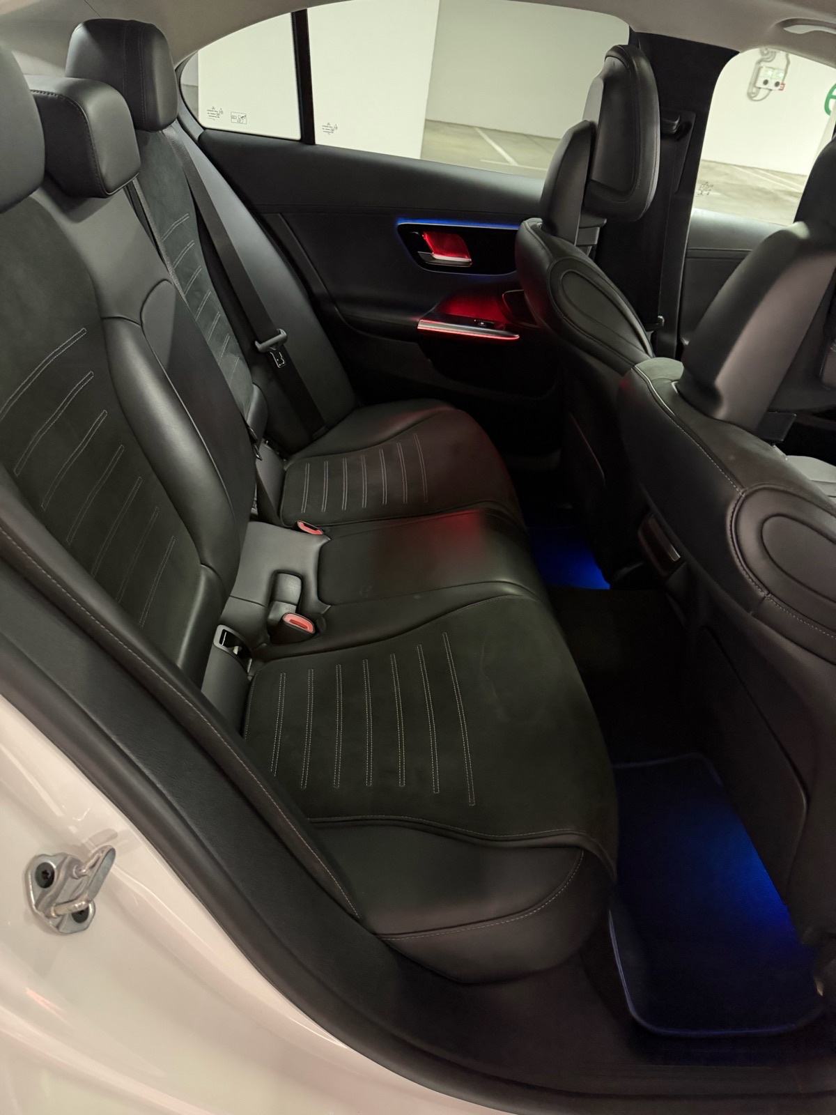 Mercedes-Benz C300d | AMG Line 2021 | Panorama | Bogata oprema, fotografija 19