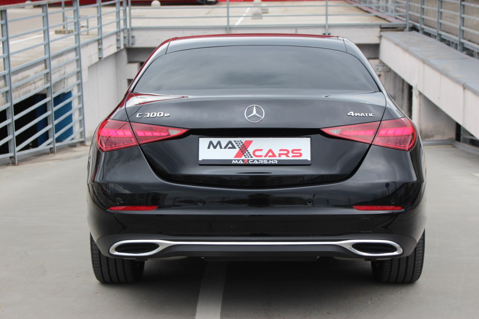Mercedes-Benz C300e 4Matic•Avangarde•Kamere 360°•Grijanje sj.•Led•PDV, fotografija 12