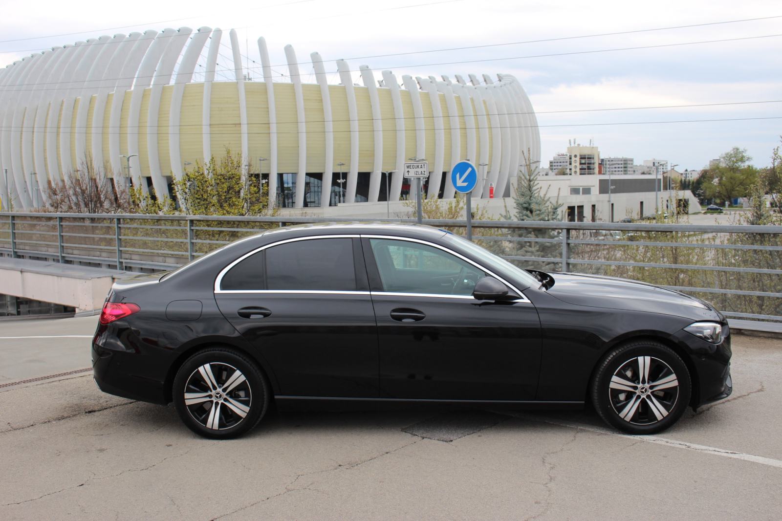 Mercedes-Benz C300e 4Matic•Avangarde•Kamere 360°•Grijanje sj.•Led•PDV, fotografija 9