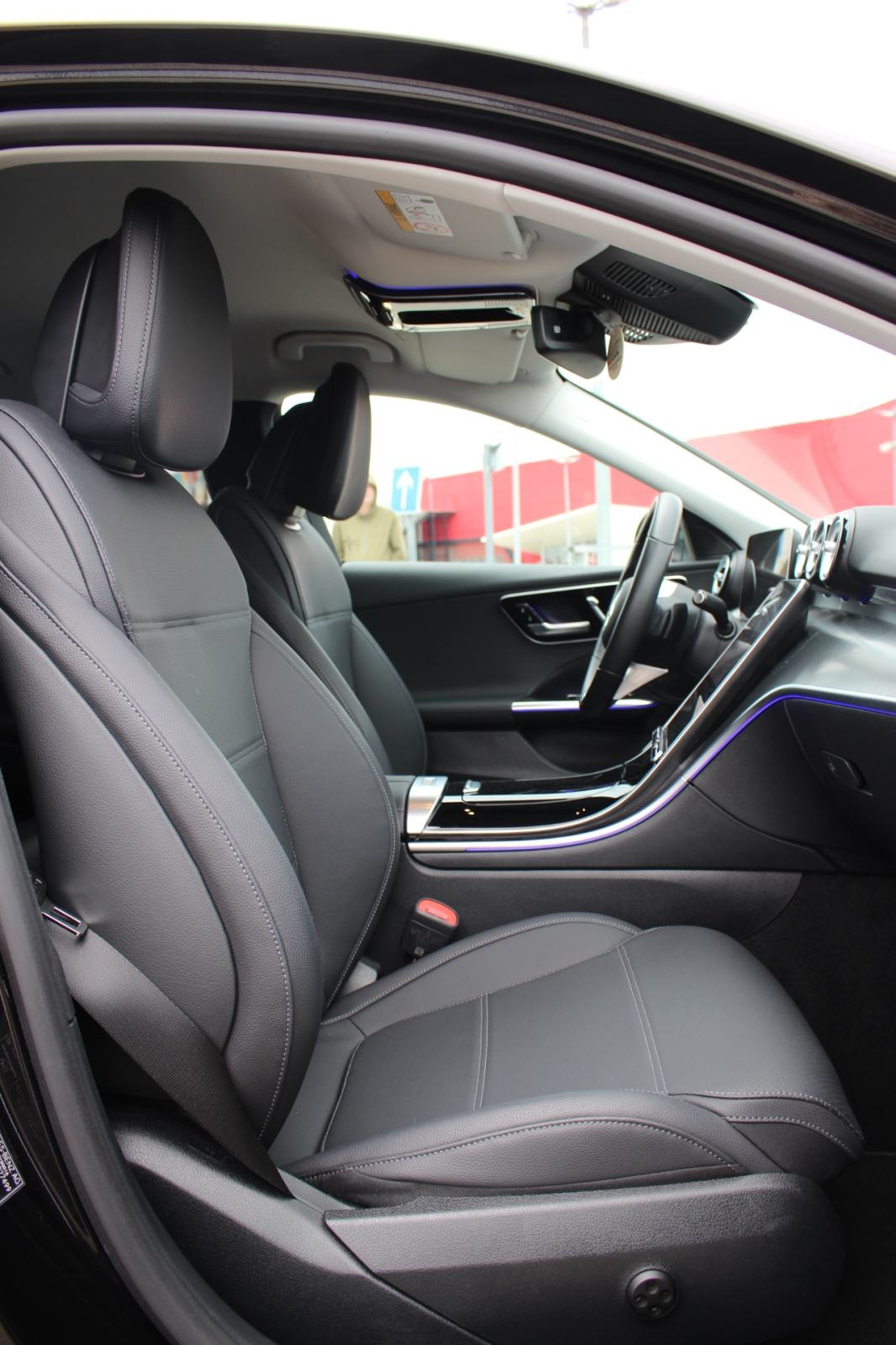 Mercedes-Benz C300e 4Matic•Avangarde•Kamere 360°•Grijanje sj.•Led•PDV, fotografija 20