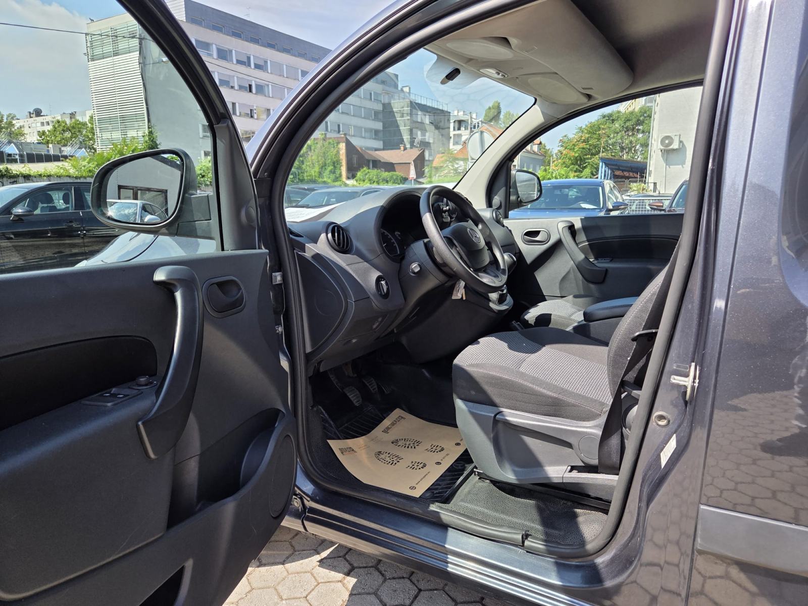 Mercedes-Benz Citan 109 CDI L2 (N1 - GOSPODARSKO VOZILO) 4X GARANCIJA!, fotografija 10