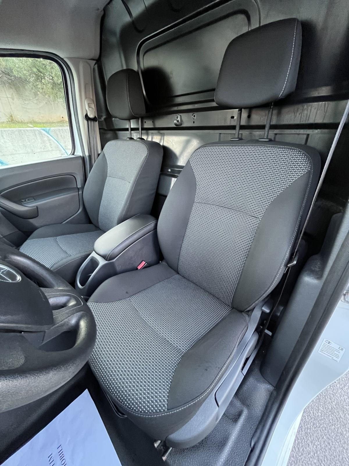Mercedes-Benz Citan 109 CDI MAXI, klima, park.senzori, fotografija 9