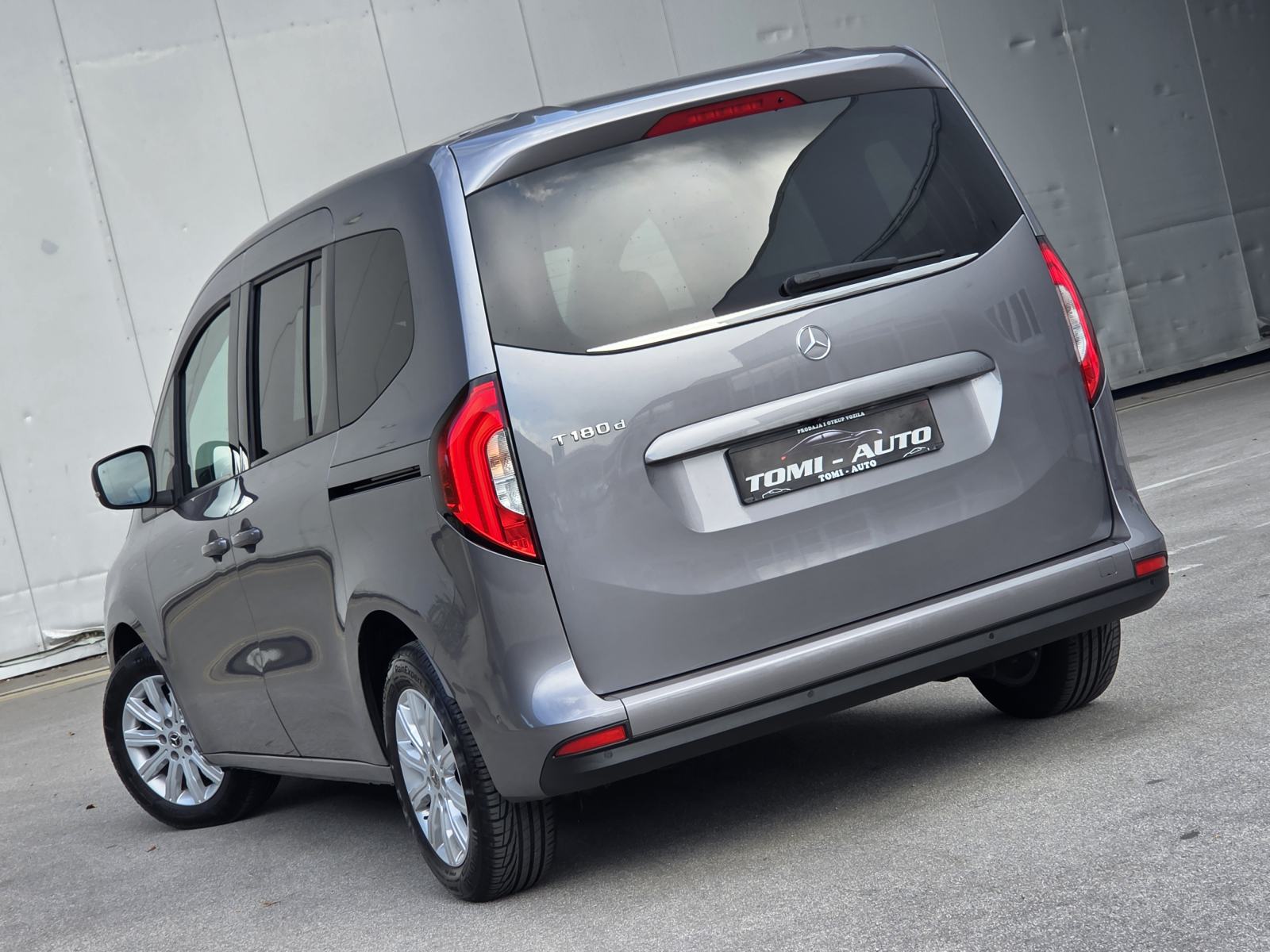 Mercedes-Benz Citan 180D automatik,PROGRESSIVE,LED,NAVI,ALCANTARA, fotografija 4