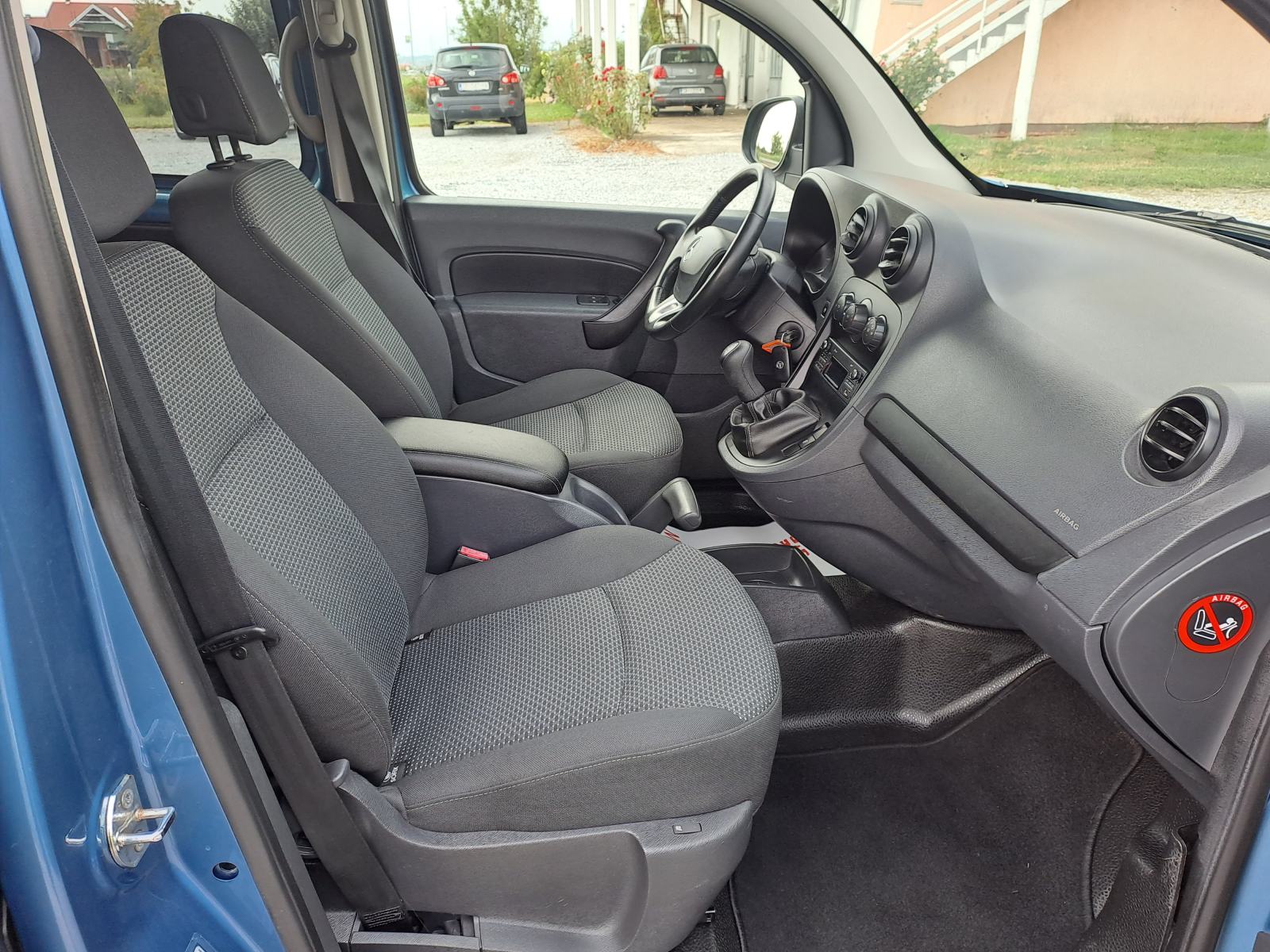 Mercedes Citan MAXI 109 CDI-2015god.mod-N1-5sjdala,klima,tempo,KARTICE, fotografija 11