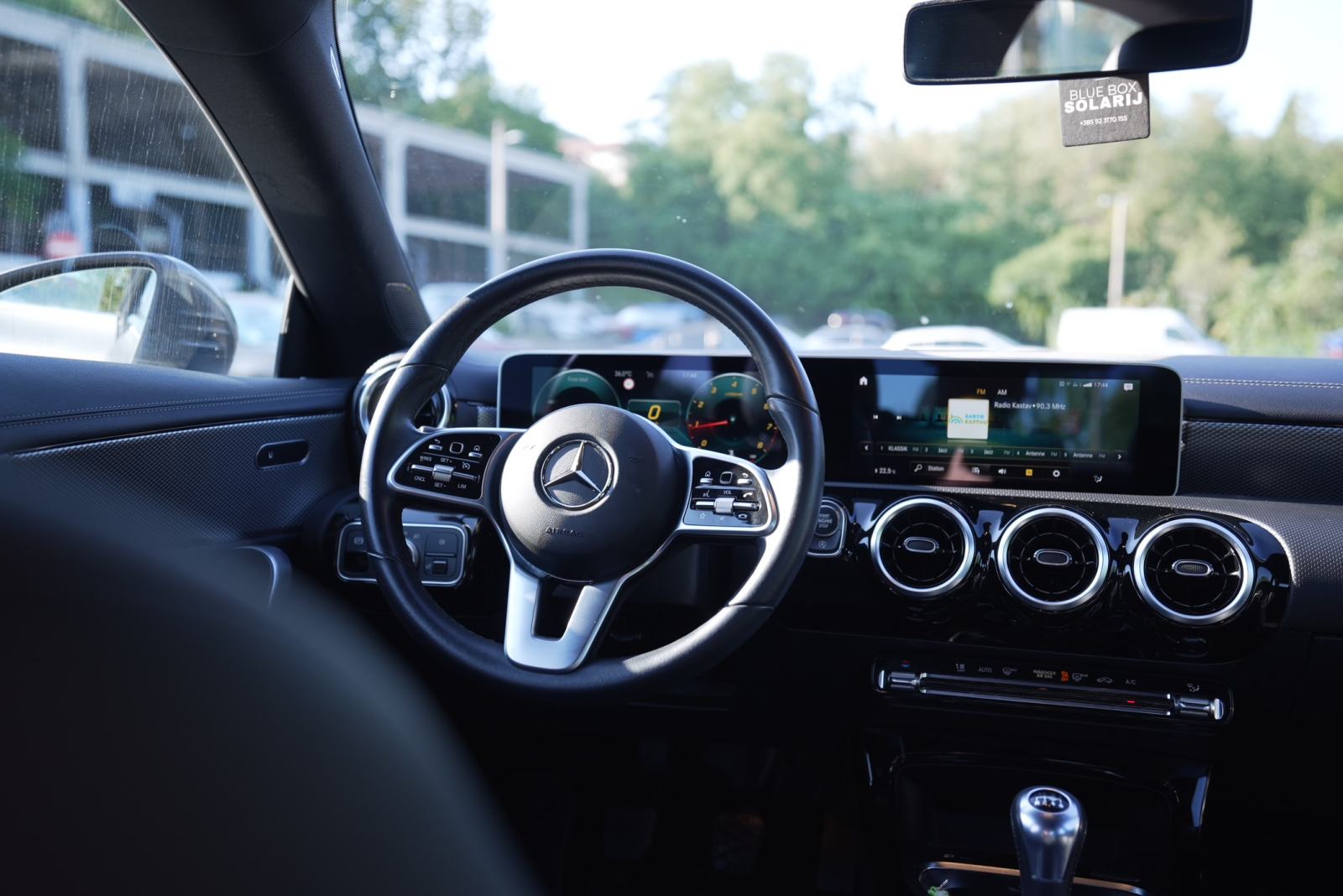 Mercedes-Benz CLA 180 (2020) – 55.000 km | Top Stanje | Full MB Servis, fotografija 7