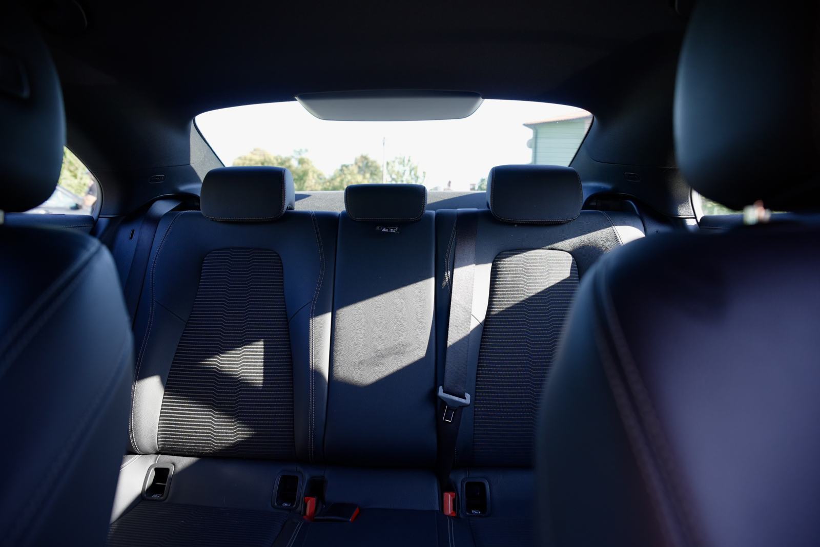 Mercedes-Benz CLA 180 (2020) – 55.000 km | Top Stanje | Full MB Servis, fotografija 9